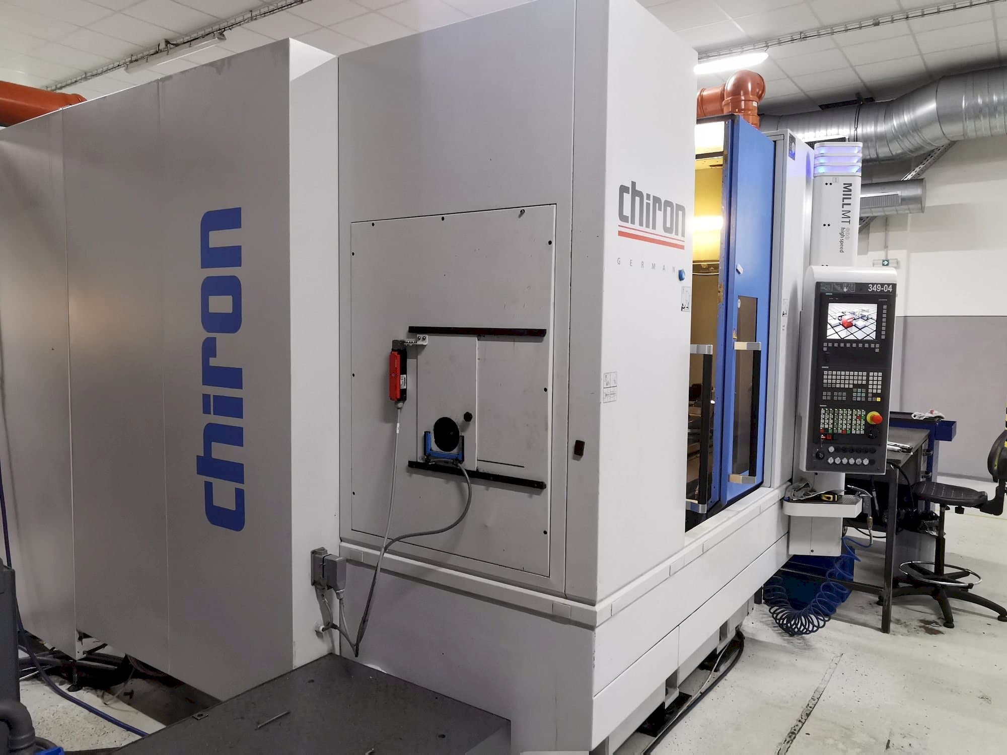 Makine CHIRON MILL 800 - Önden görünüm