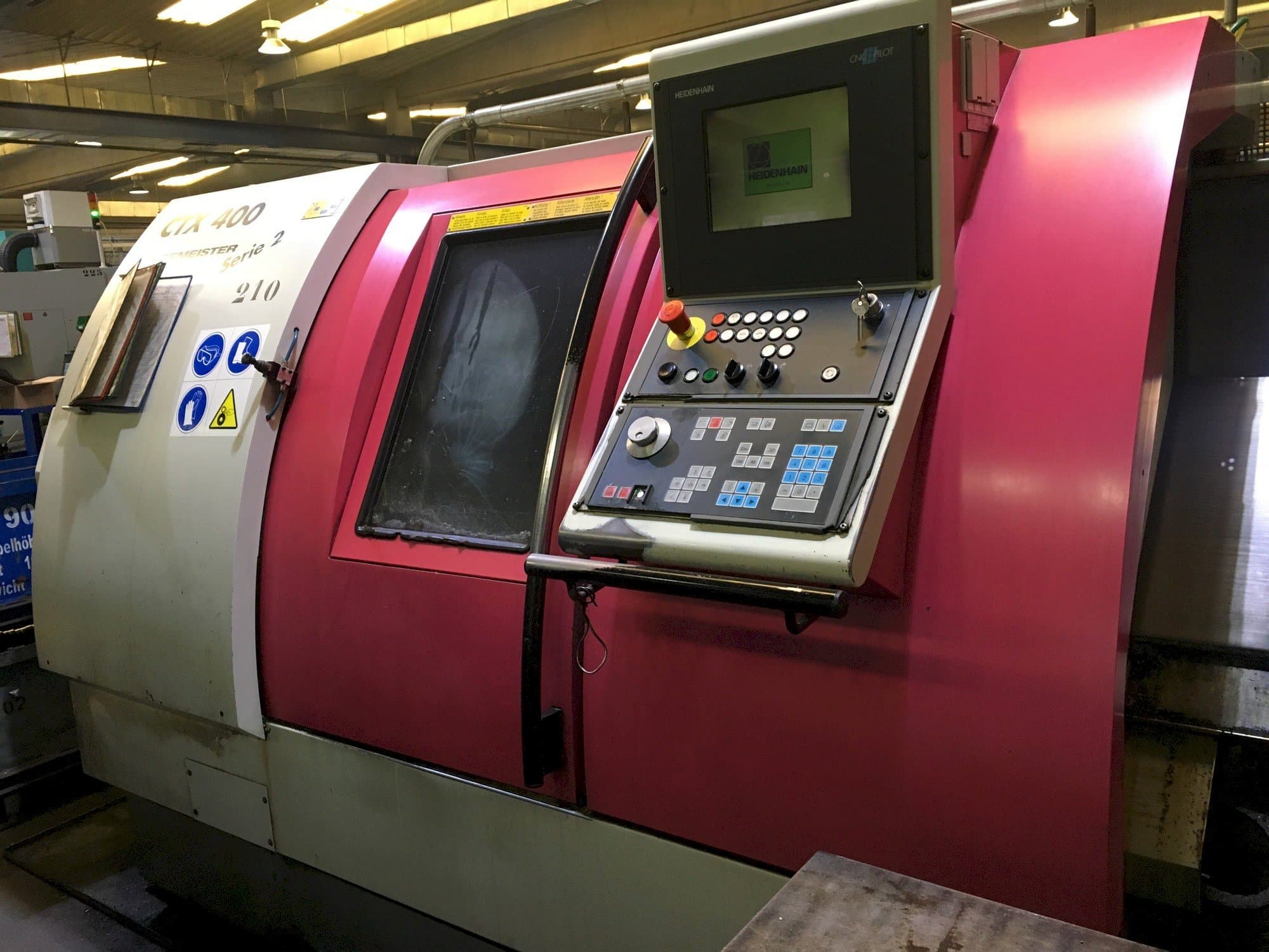 Makine Gildemeister CTX-400 S2 - Önden görünüm