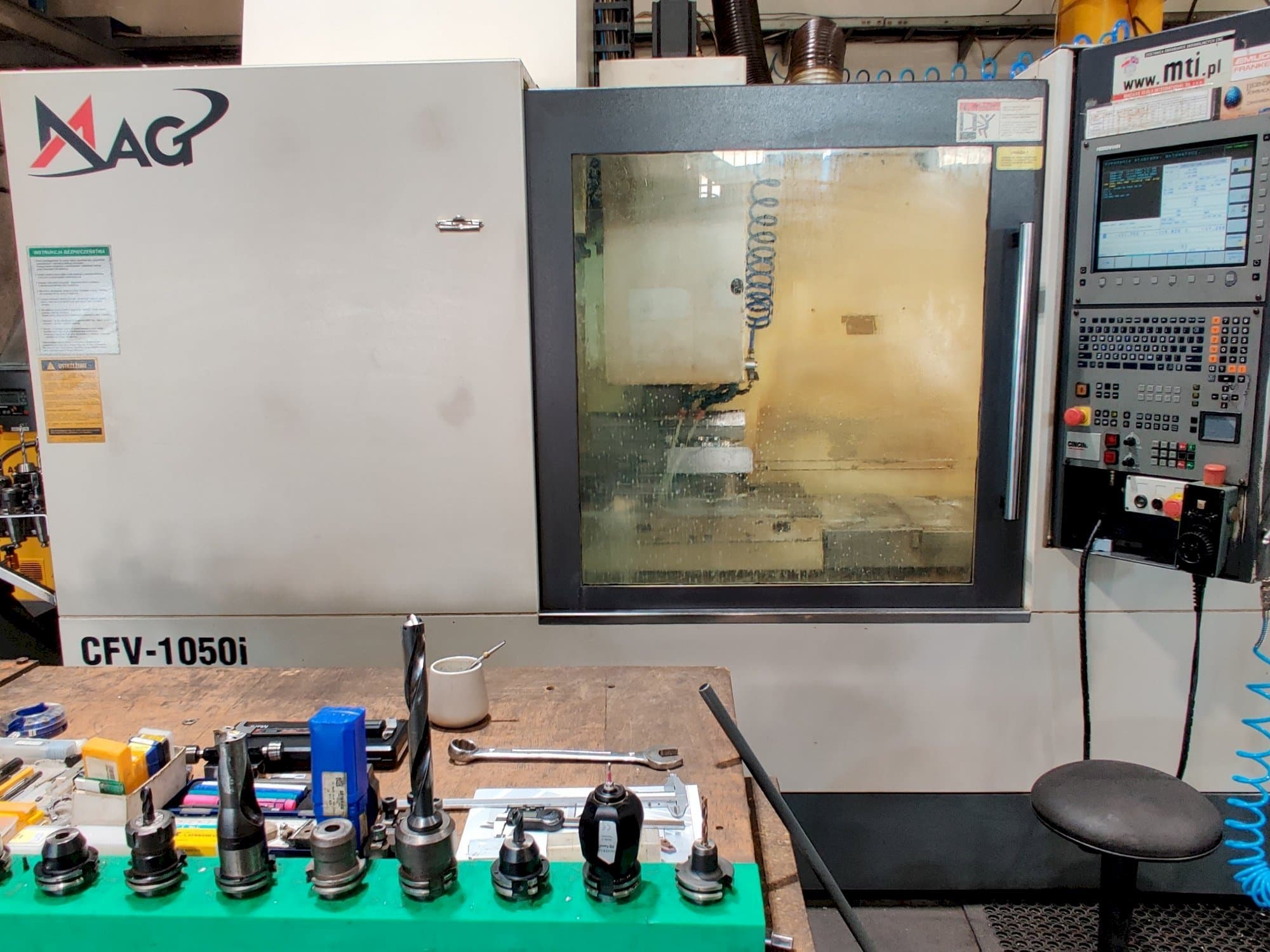 Makine MAG CFV 1050 - Önden görünüm