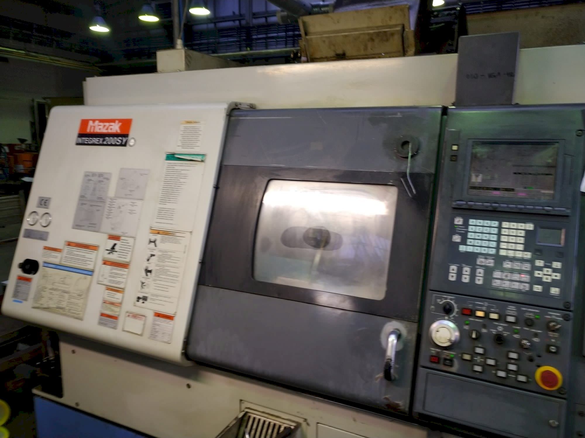 Makine Mazak Integrex 200 SY - Sol taraftaki görüntü