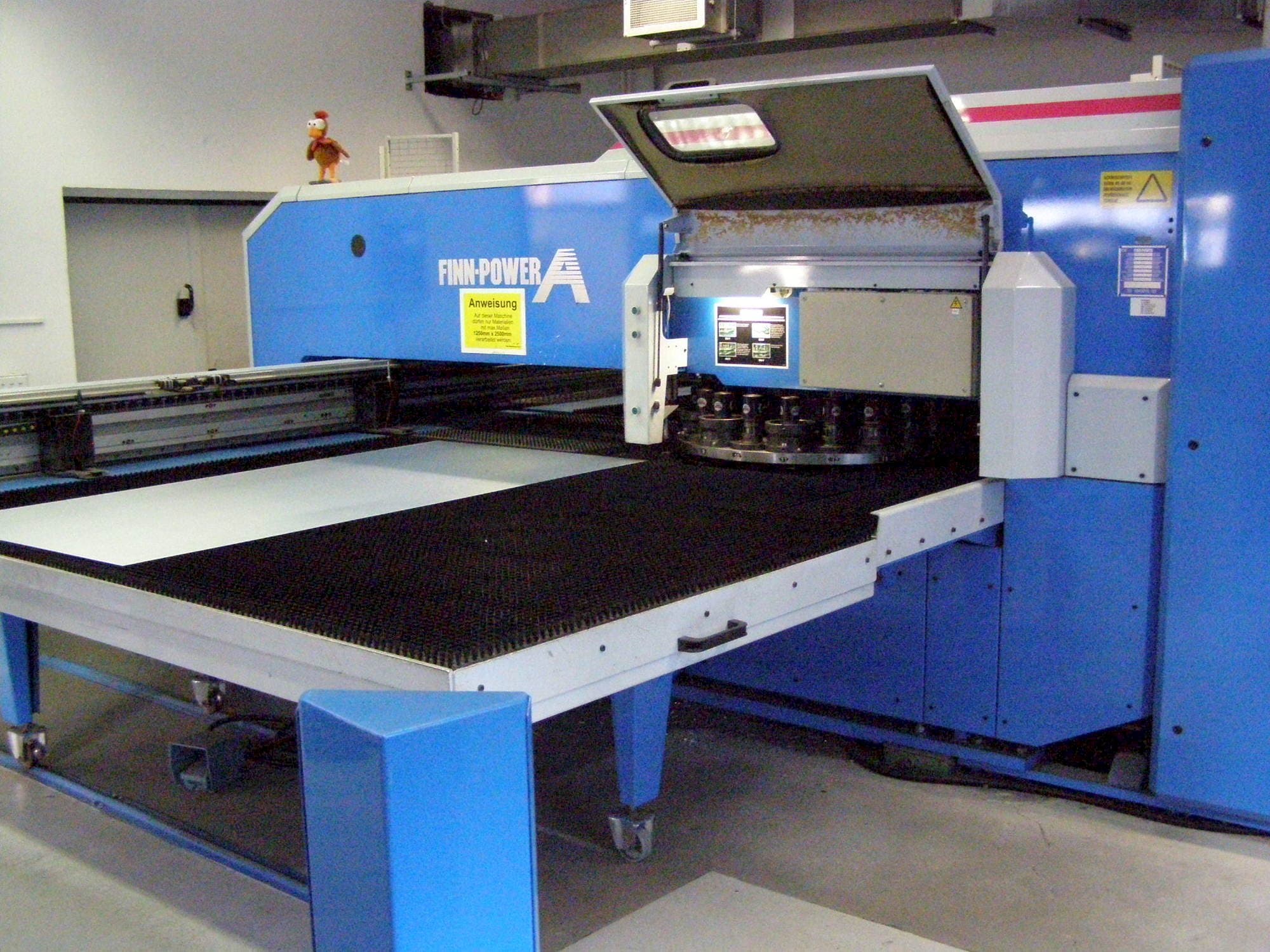 Makine Finn-Power A5 – 25 SBV - Önden görünüm