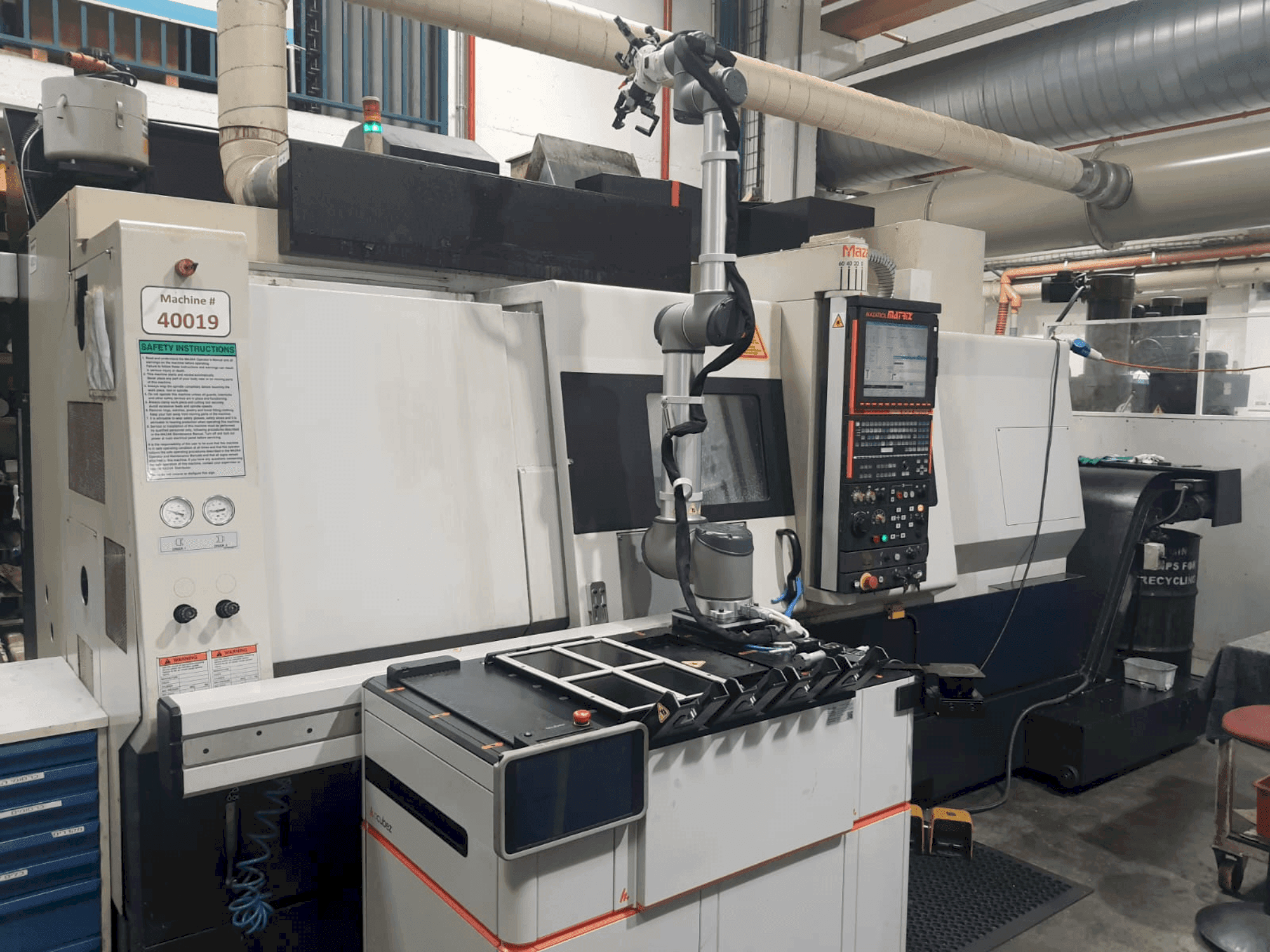 Makine Mazak INTEGREX 200-IV ST - Önden görünüm