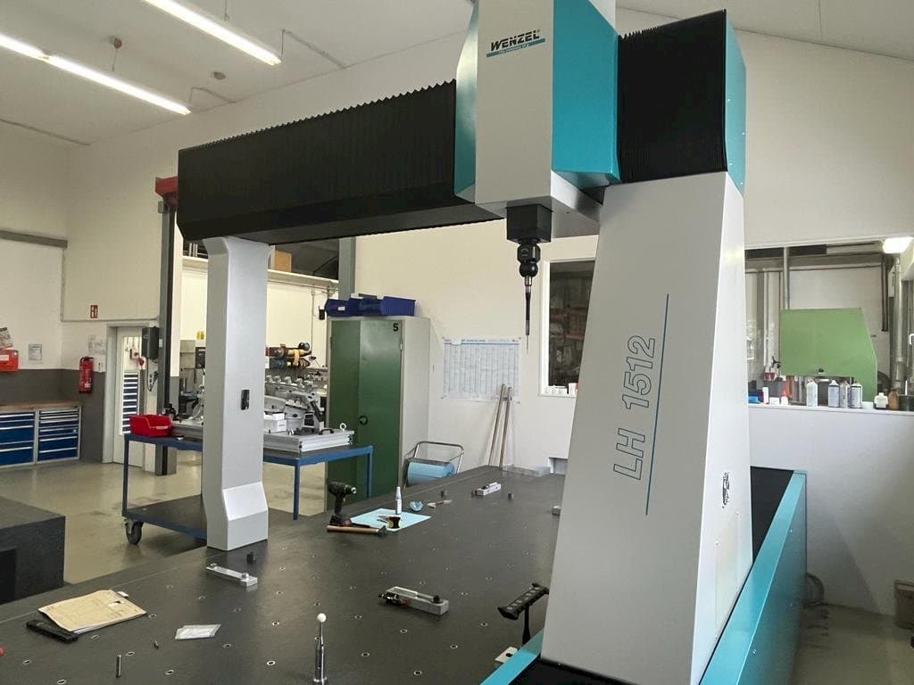 Makine Wenzel LH 1512 - Önden görünüm