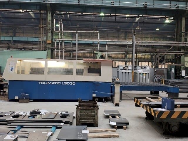 Makine Trumpf TRUMATIC L 3030 - Önden görünüm
