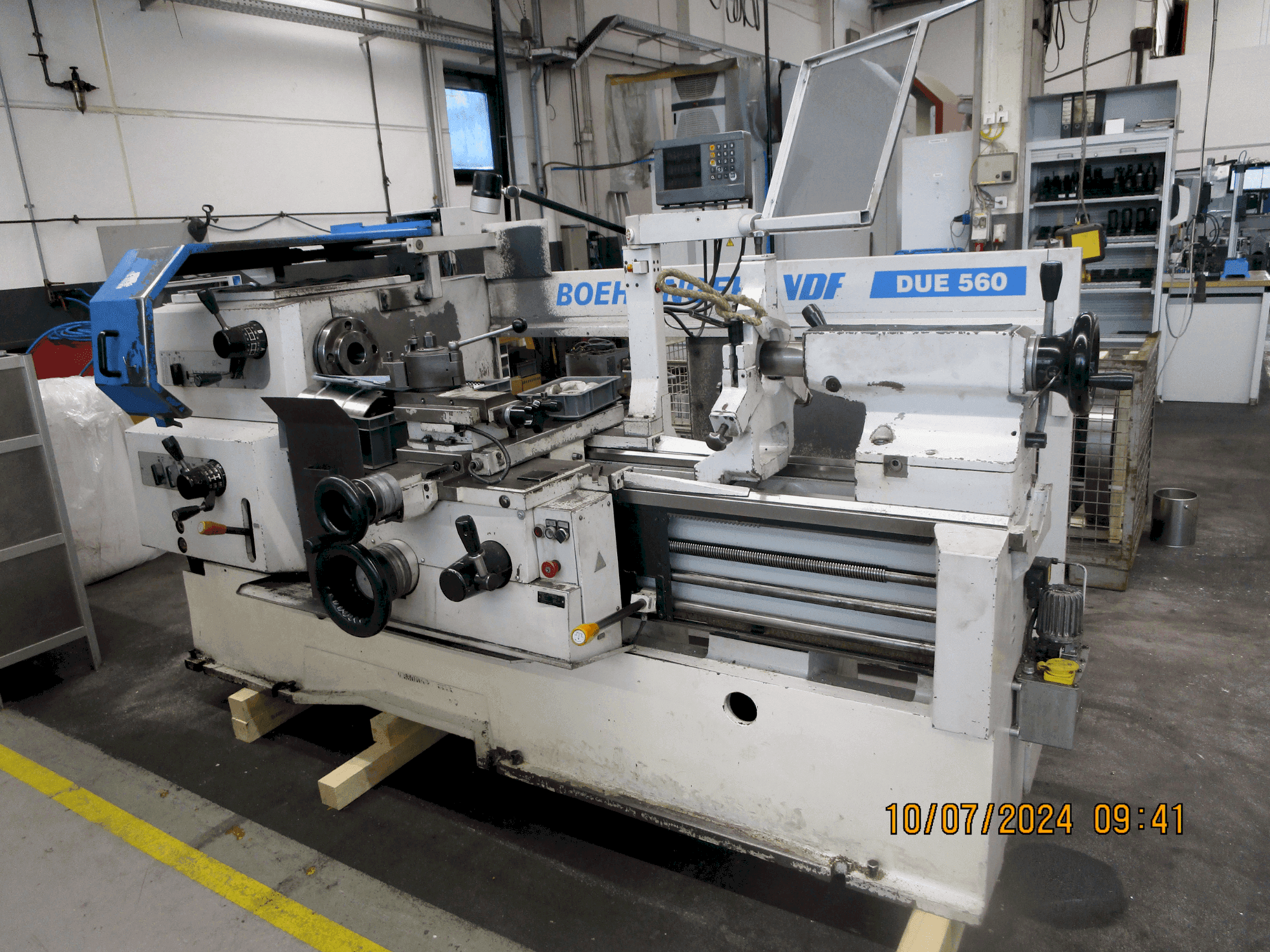 Makine BOEHRINGER VDF DUE 560 - Önden görünüm