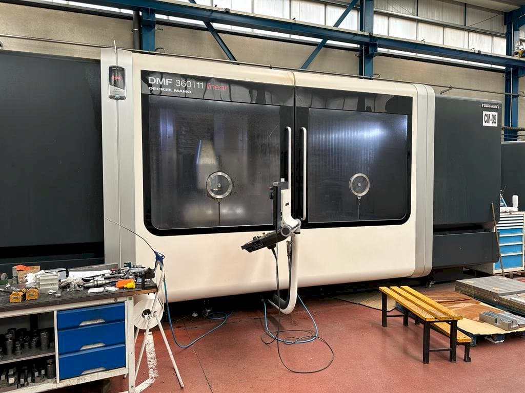 Makine DECKEL MAHO DMF 360-11 - Önden görünüm