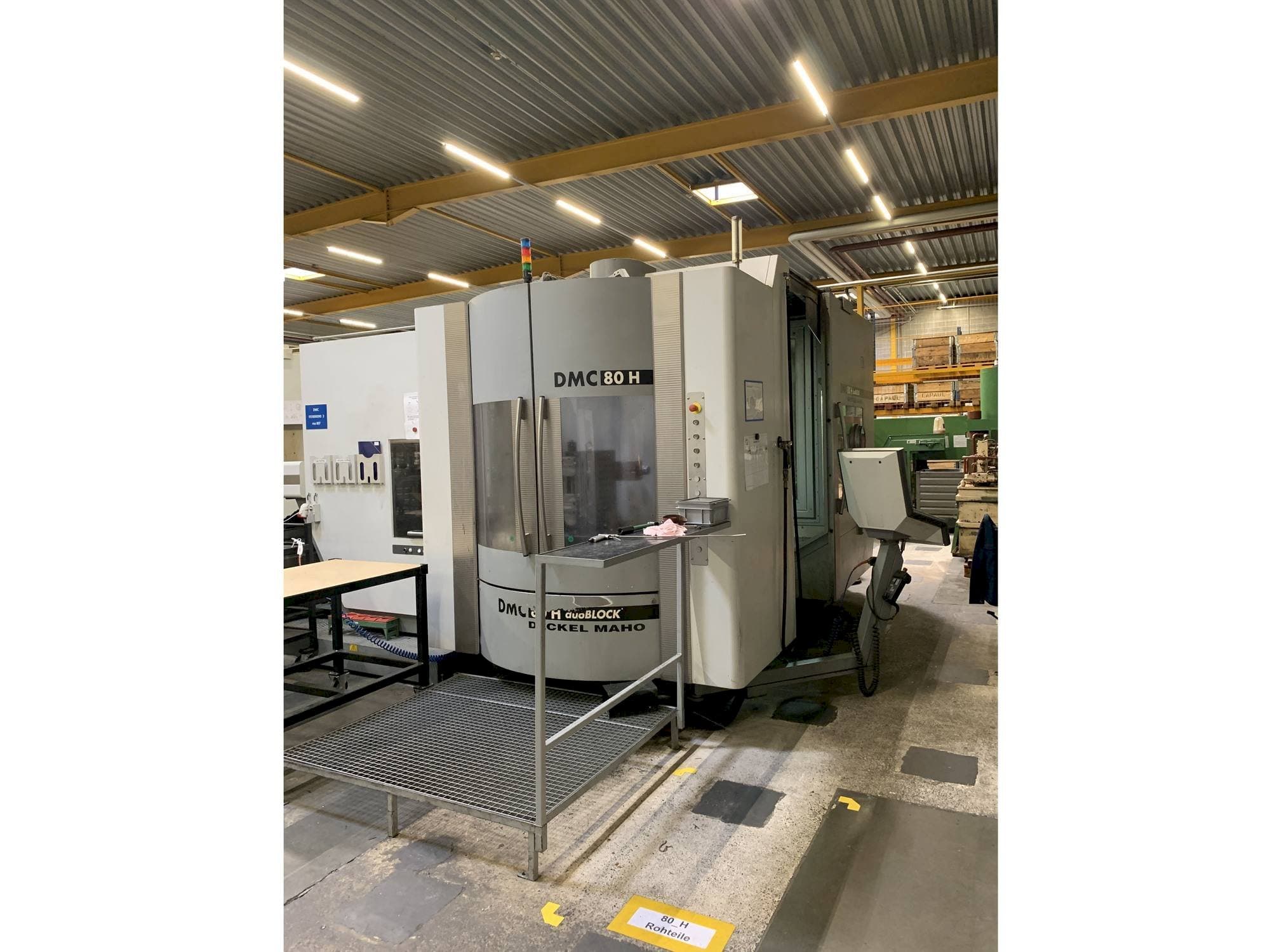 Makine DECKEL MAHO DMC 80 H duoBLOCK - Önden görünüm