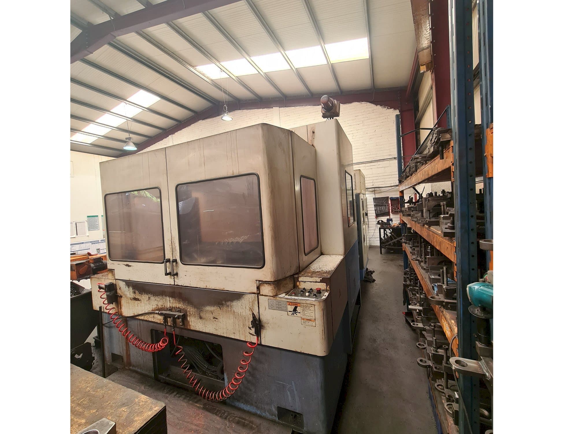 Makine Mazak H630NX - Önden görünüm