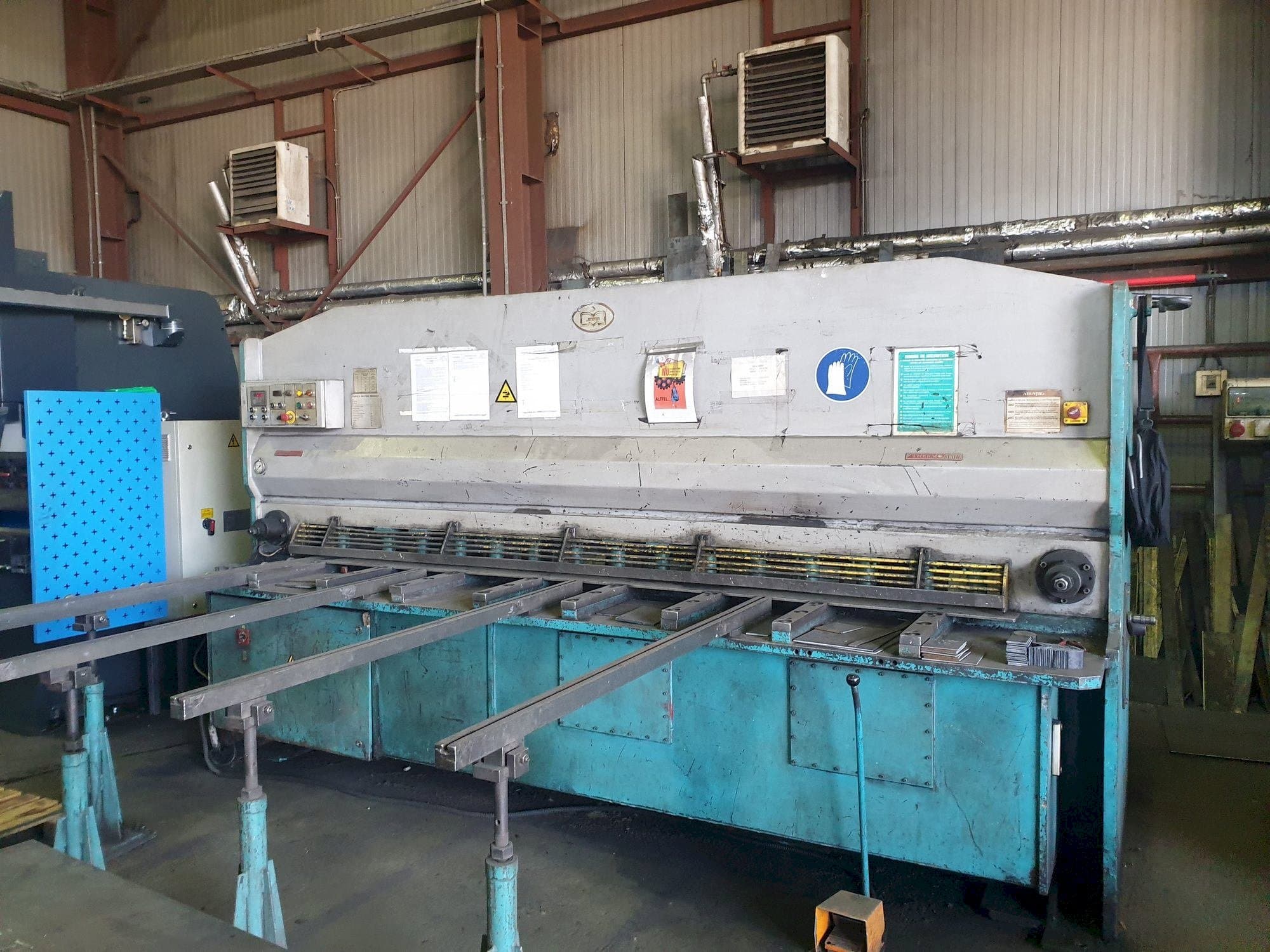 Makine SIMEROM FGH 1030A - Önden görünüm