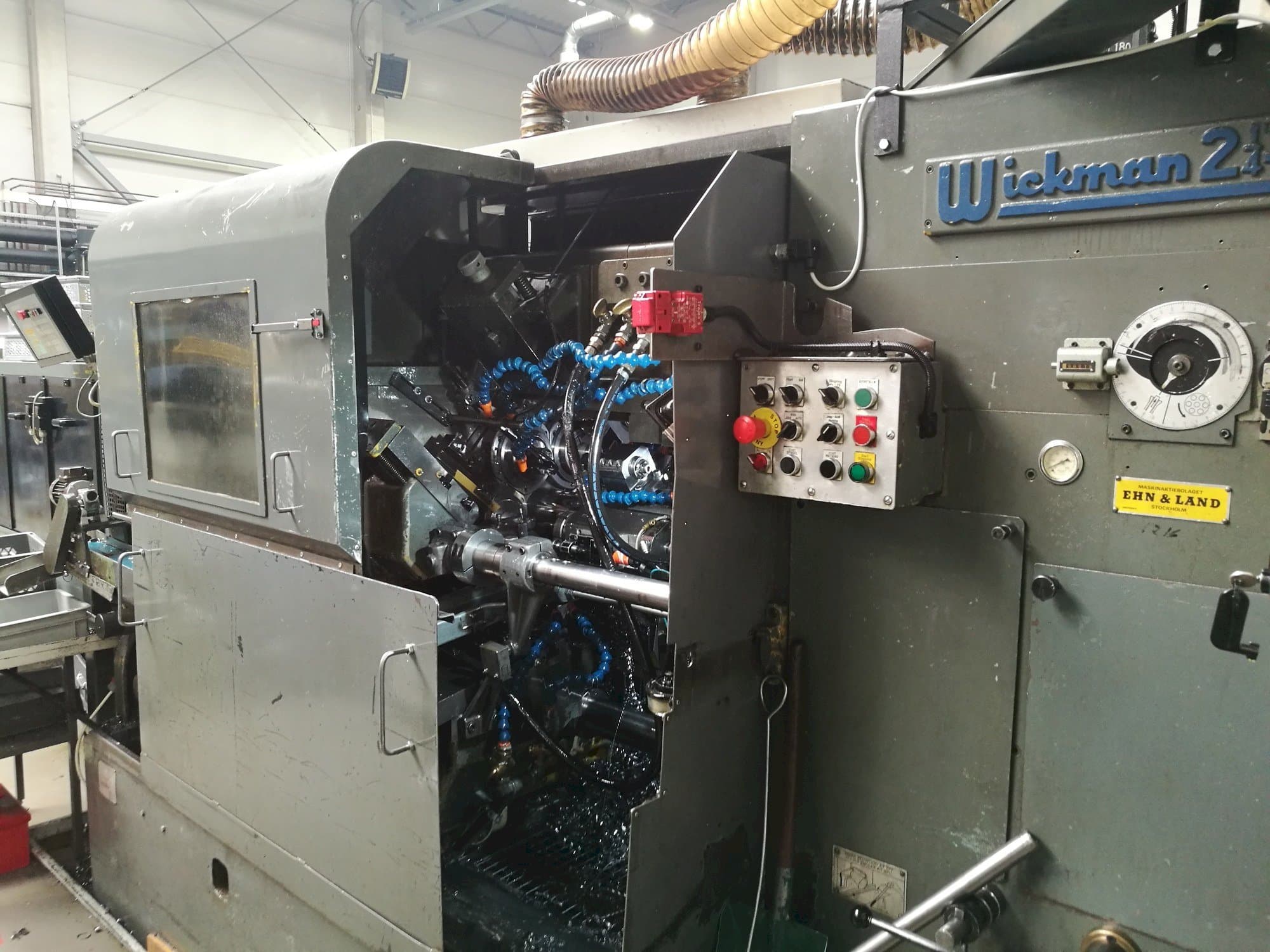 Makine Wickman 2 1/4"-6 - Önden görünüm