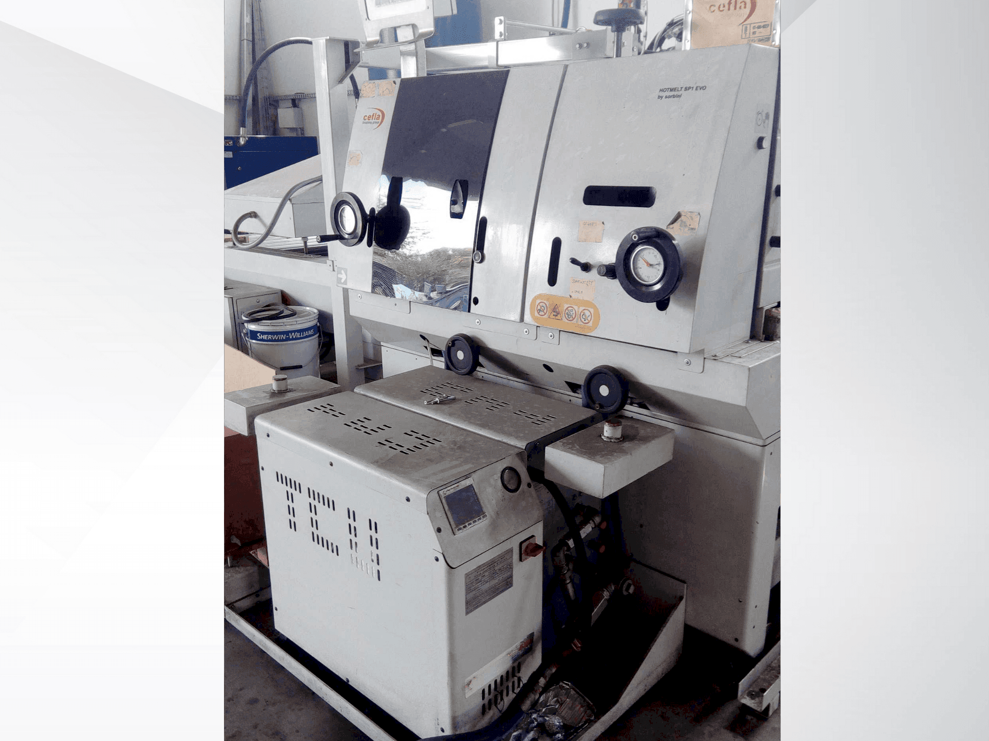 Makine  CEFLA Hotmelt SP1-EVO - Önden görünüm