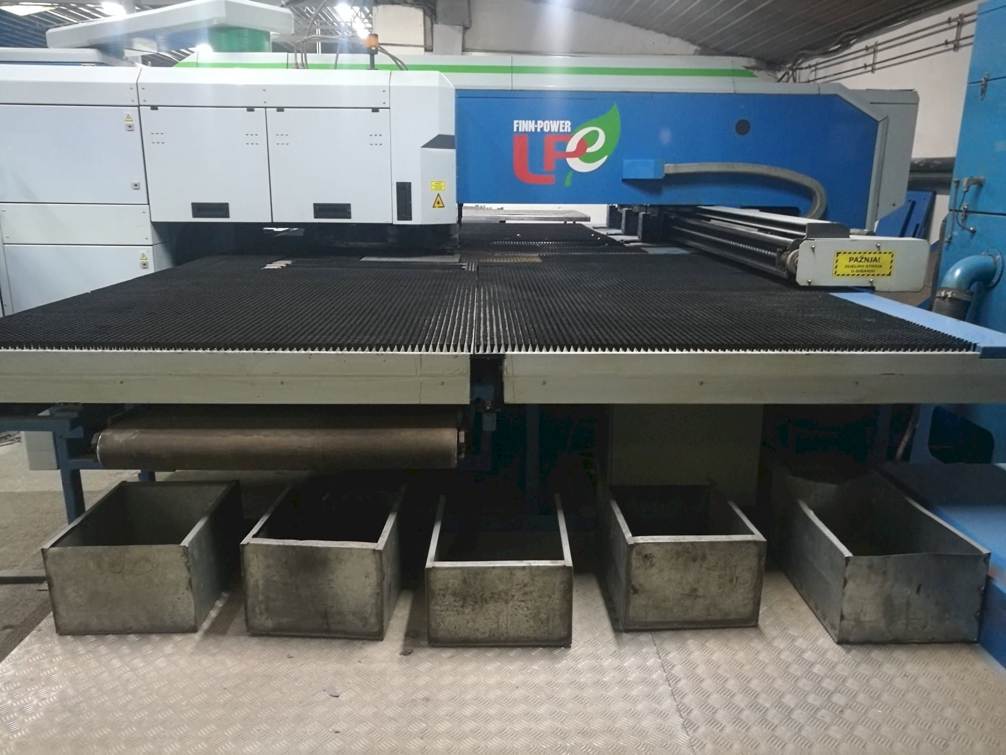 Makine Finn-Power LPE5 SWUH - Önden görünüm