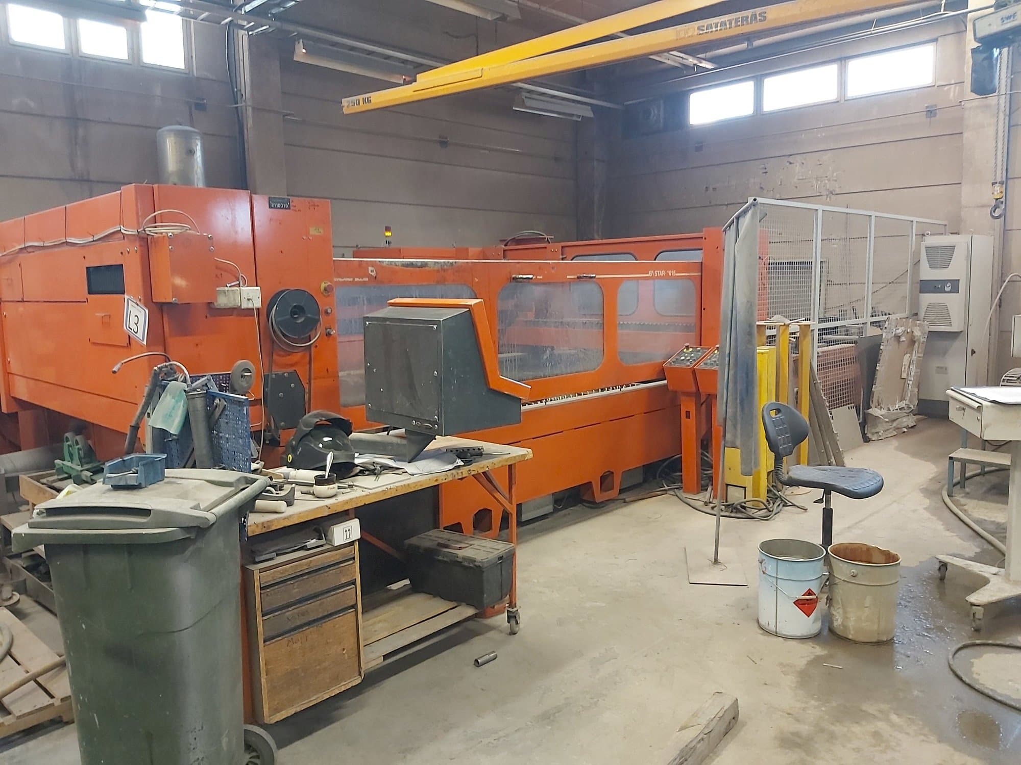 Makine Bystronic BTL 3500 - Önden görünüm