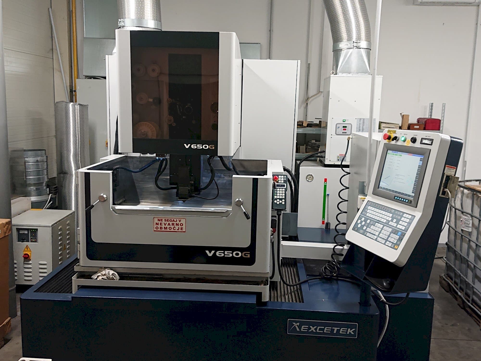 Makine  EXCETEK V650G - Önden görünüm