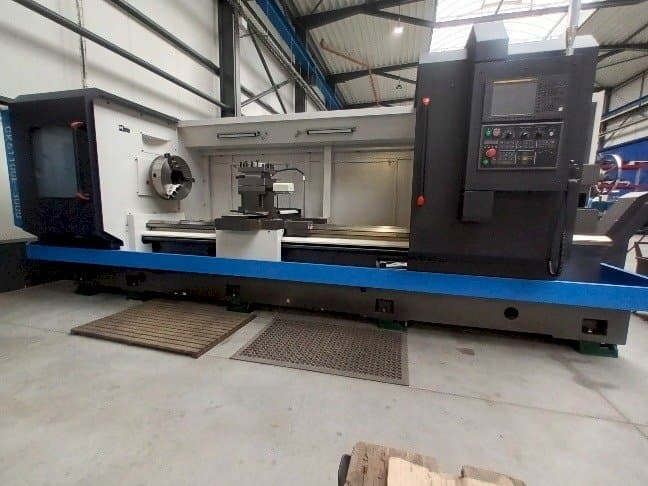 Makine Ningbo Oturn CK61100E-3000 - Önden görünüm