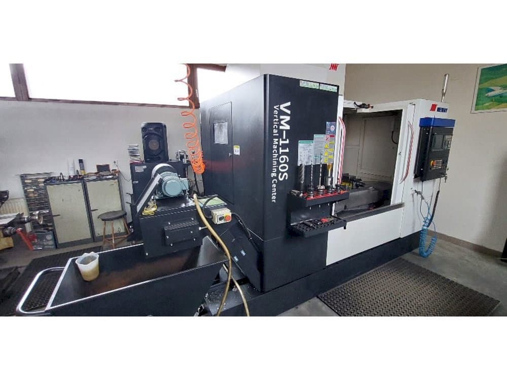 Makine Neway VM 1160 - Önden görünüm