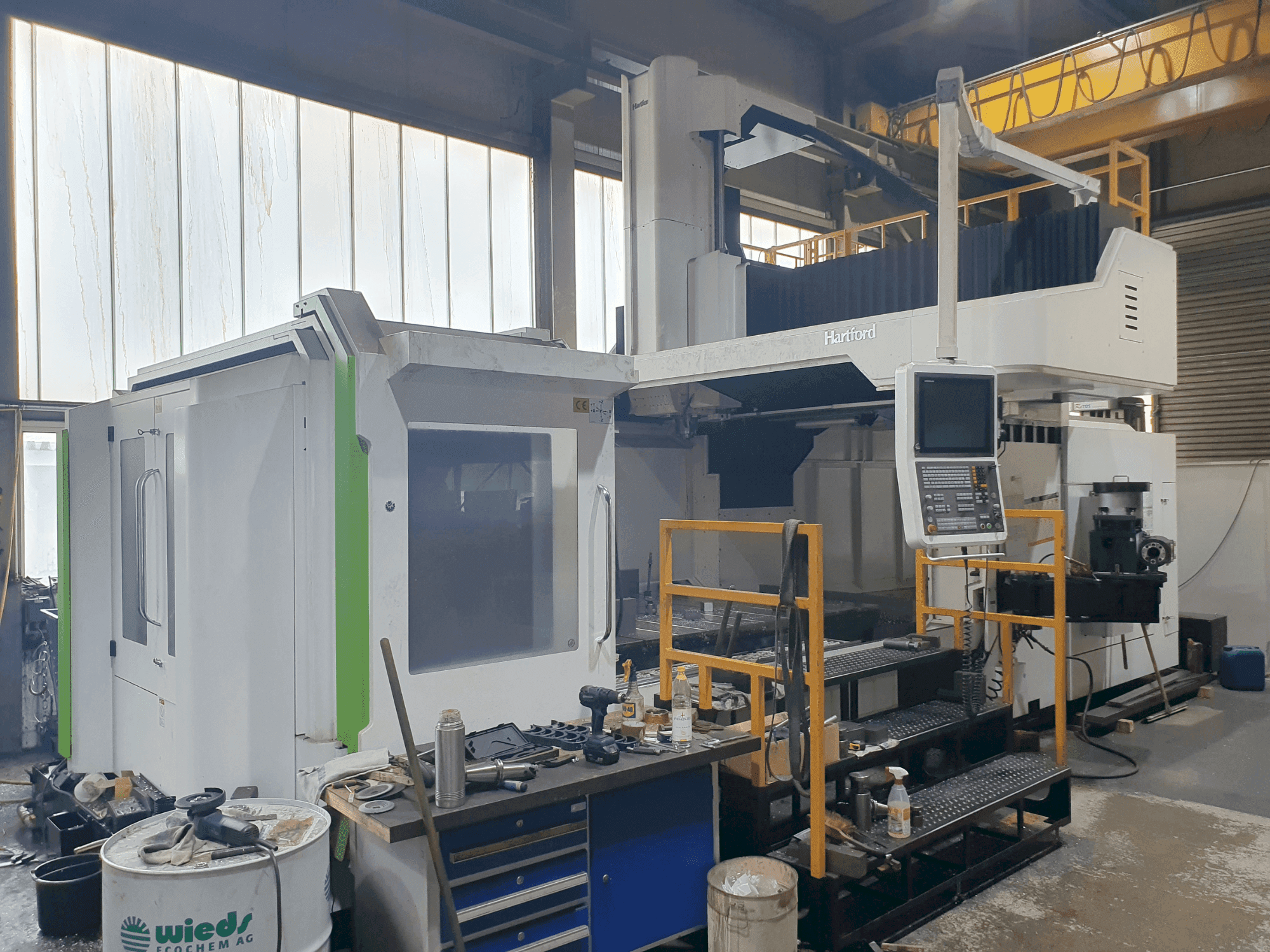 Makine HARTFORD HSA 320 - Önden görünüm