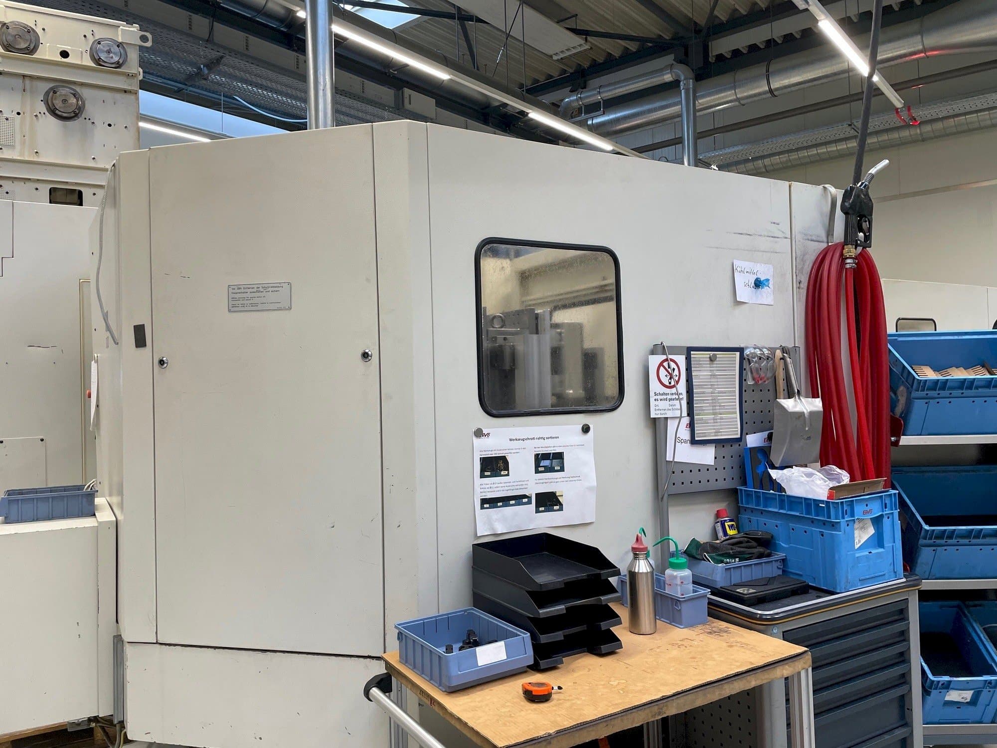 Makine HELLER MC 16 - Sol taraftaki görüntü