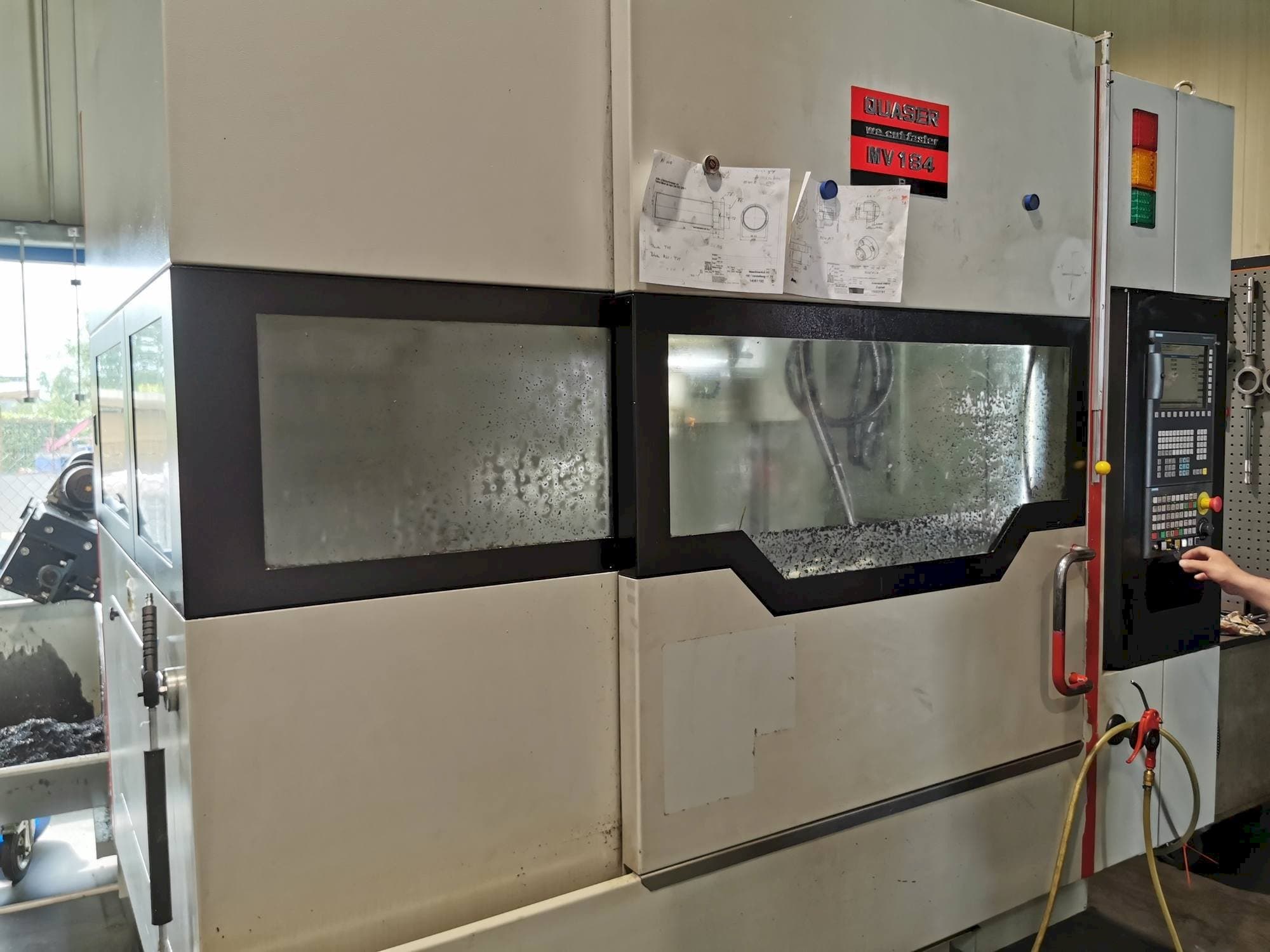 Makine Quaser MV154APC/P12 - Önden görünüm