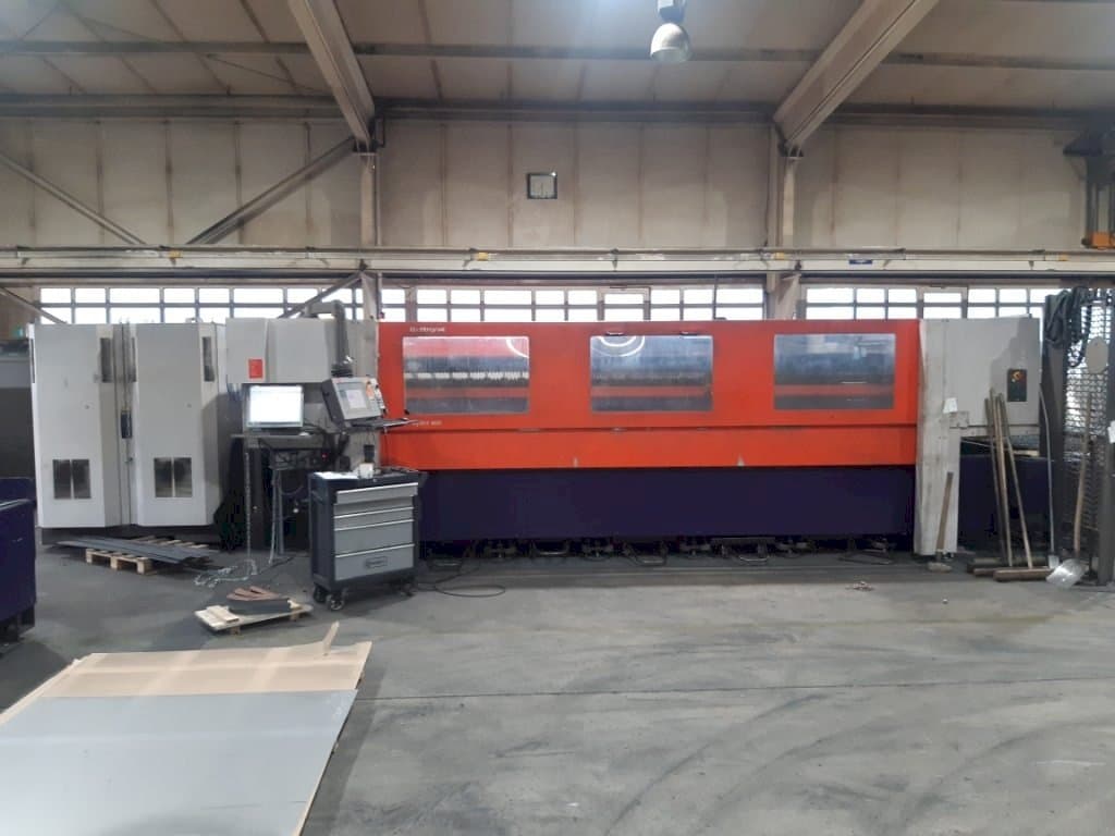 Makine Bystronic Bystar 4020 - Önden görünüm