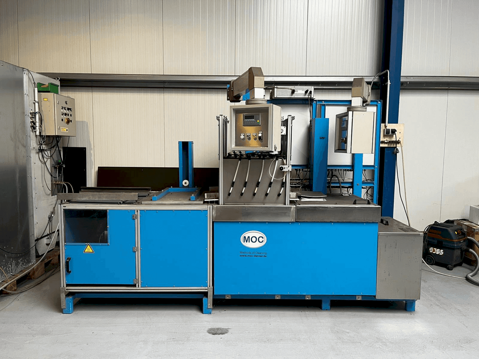 Makine  MOC Danner S60 - Önden görünüm