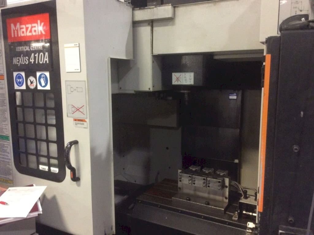 Makine Mazak Nexus VCN 410A - Önden görünüm