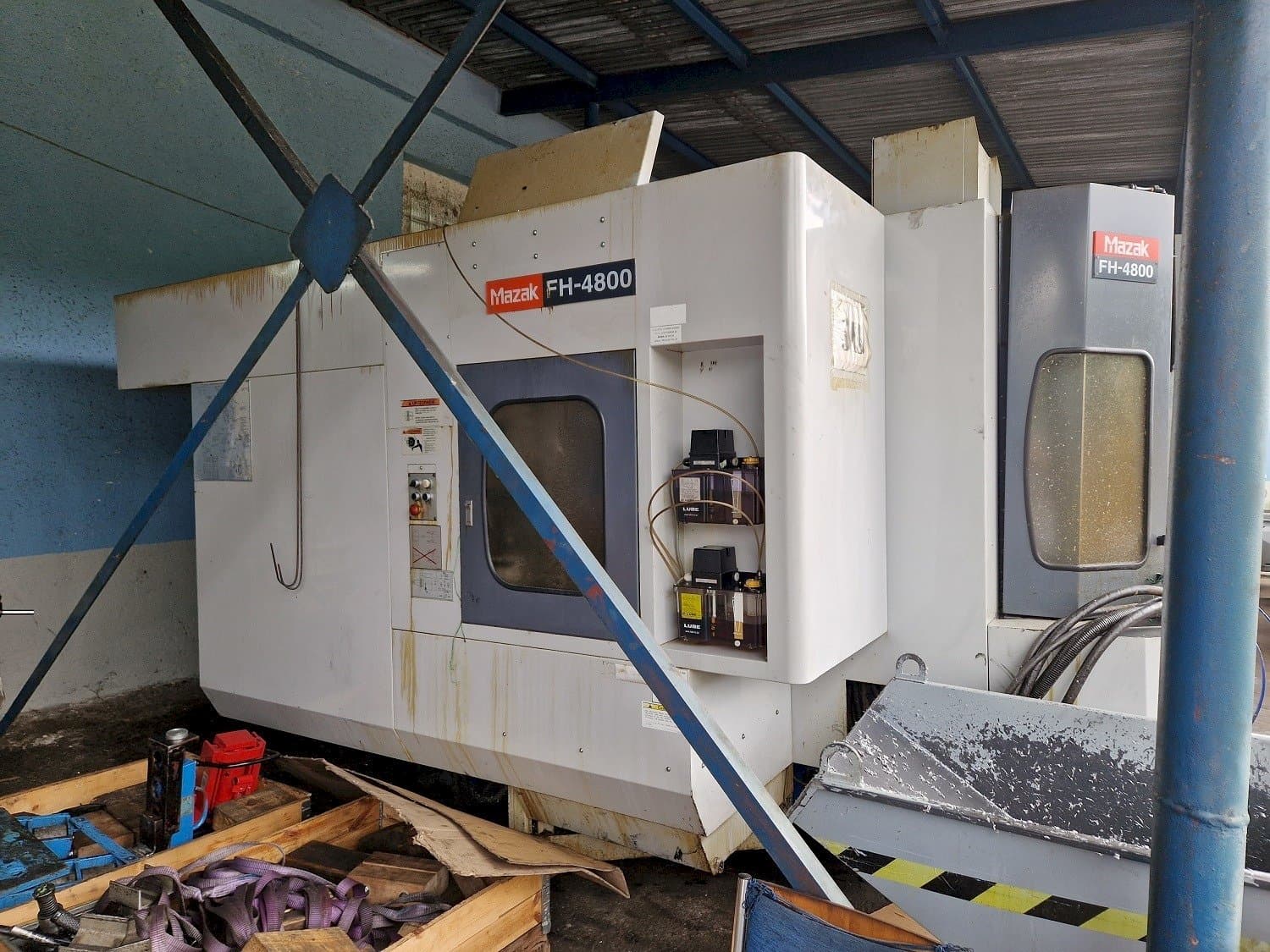 Makine  Mazak  - Önden görünüm