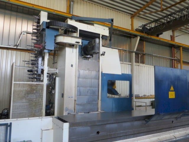 Makine Correa L 30/84 - Önden görünüm