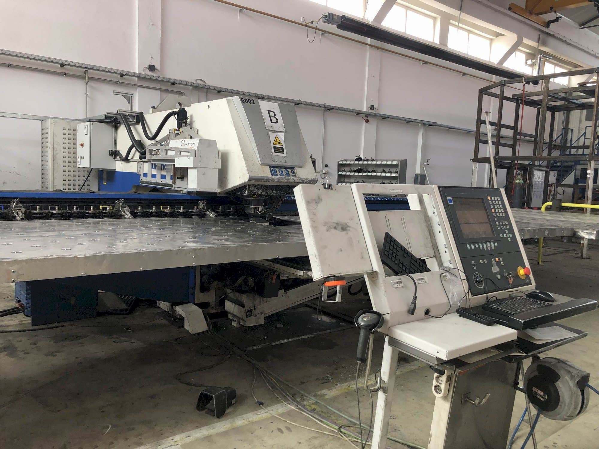 Makine  Trumpf Trupunch 5000 - Önden görünüm