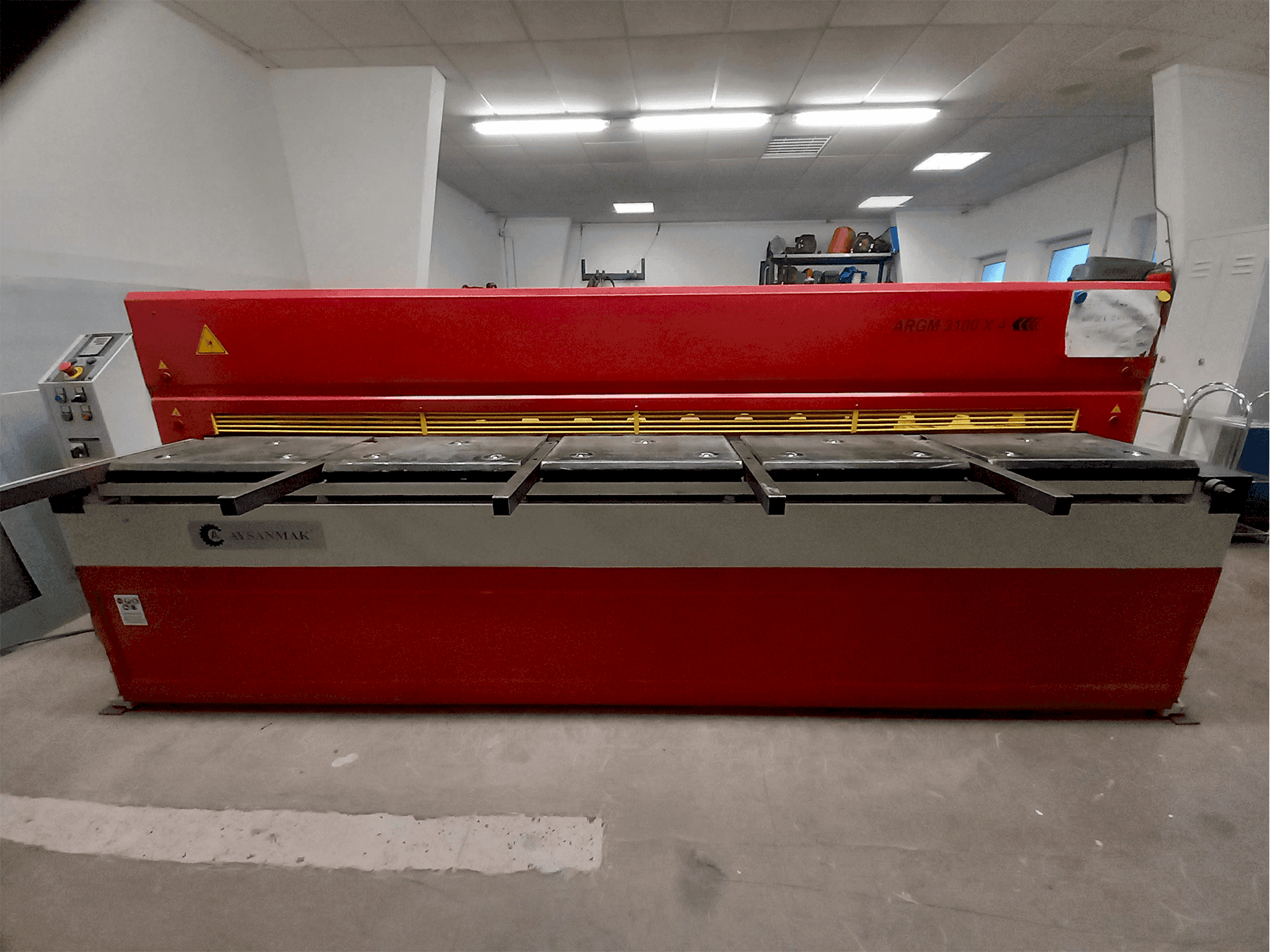 Makine AYSANMAK ARGM 3100 x 4 - Önden görünüm