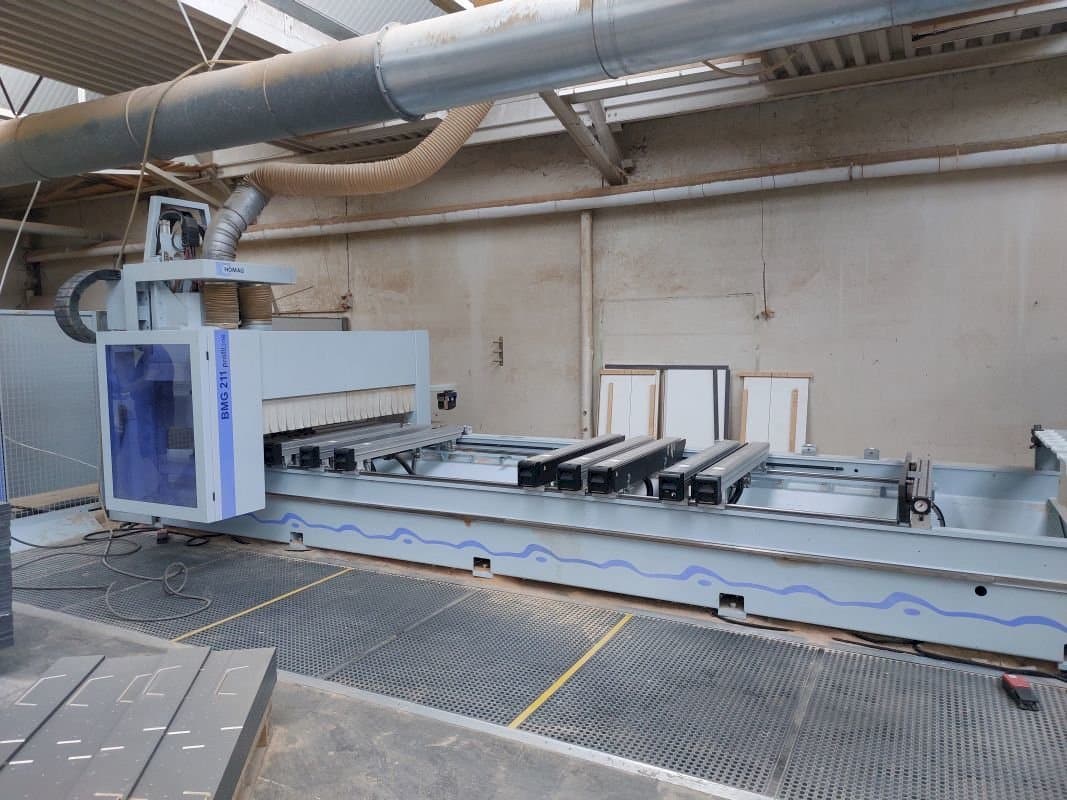 Makine HOMAG PROFI BMG211 / 45 / 15 / K - Önden görünüm