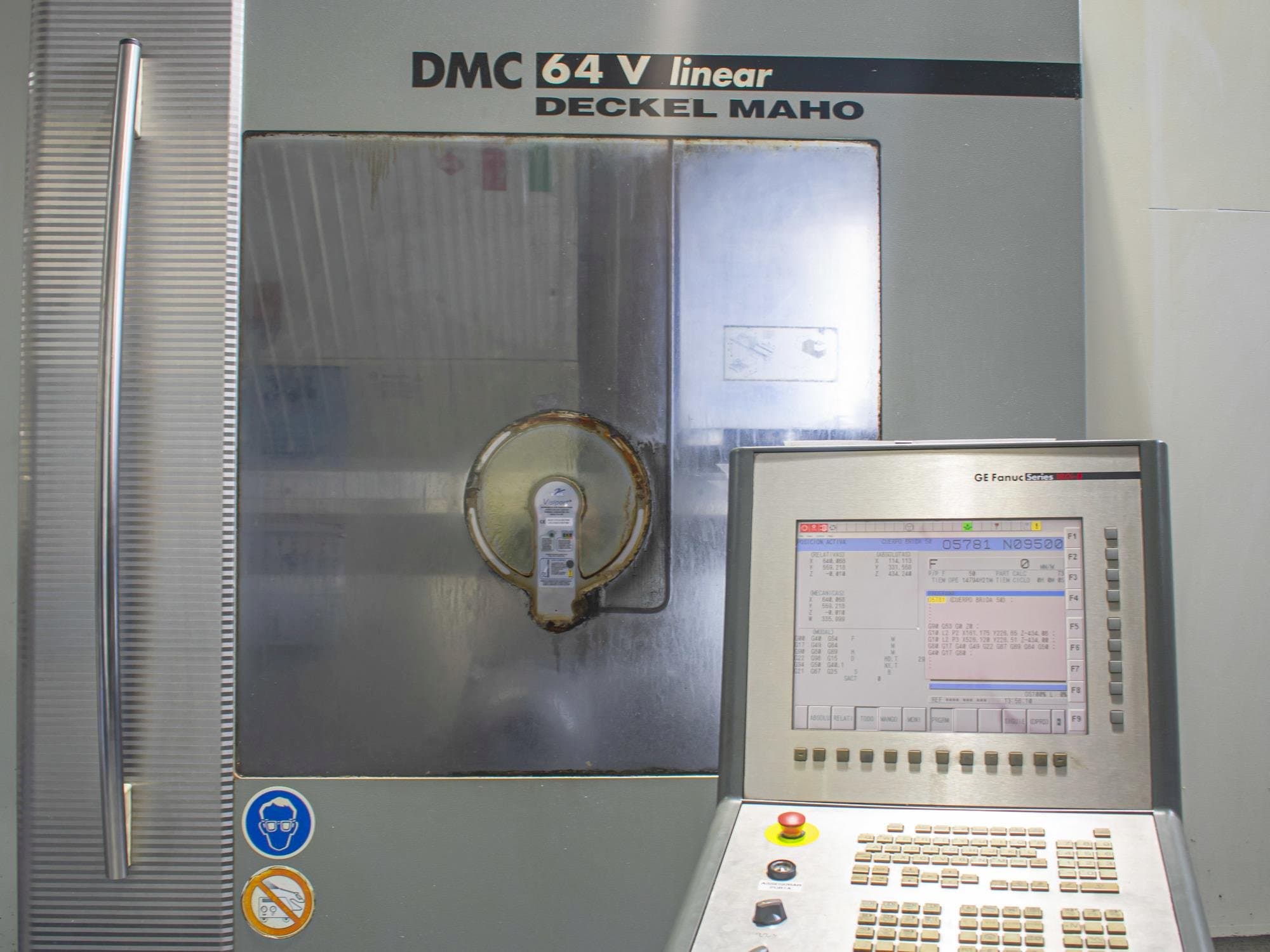 Makine  DECKEL MAHO DMC 64 V linear - Önden görünüm