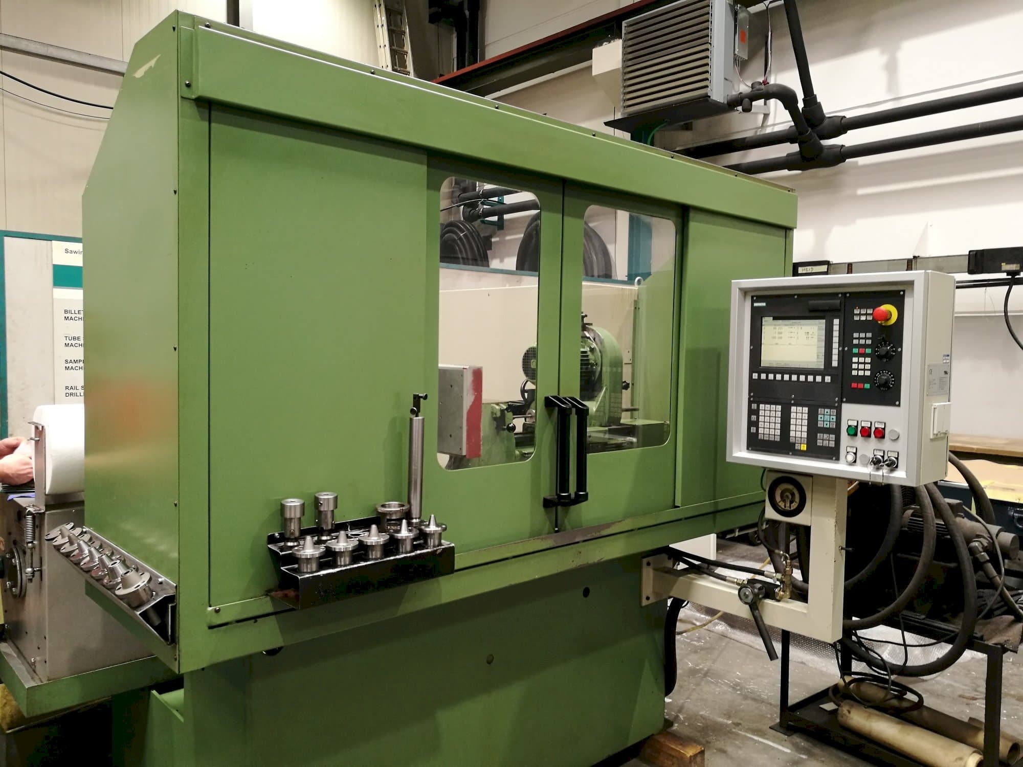 Makine TTB M10 400 NC - Önden görünüm