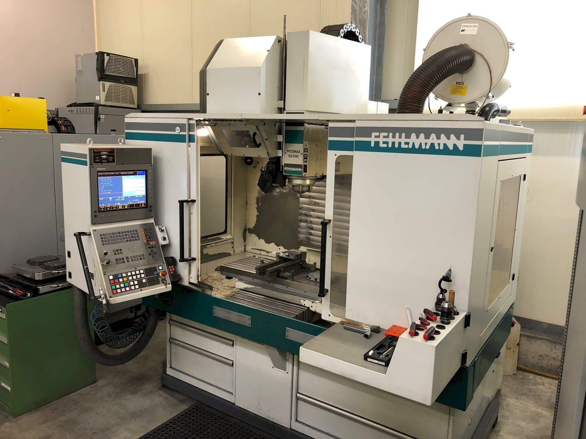 Makine FEHLMANN PICOMAX 82 CNC - Önden görünüm