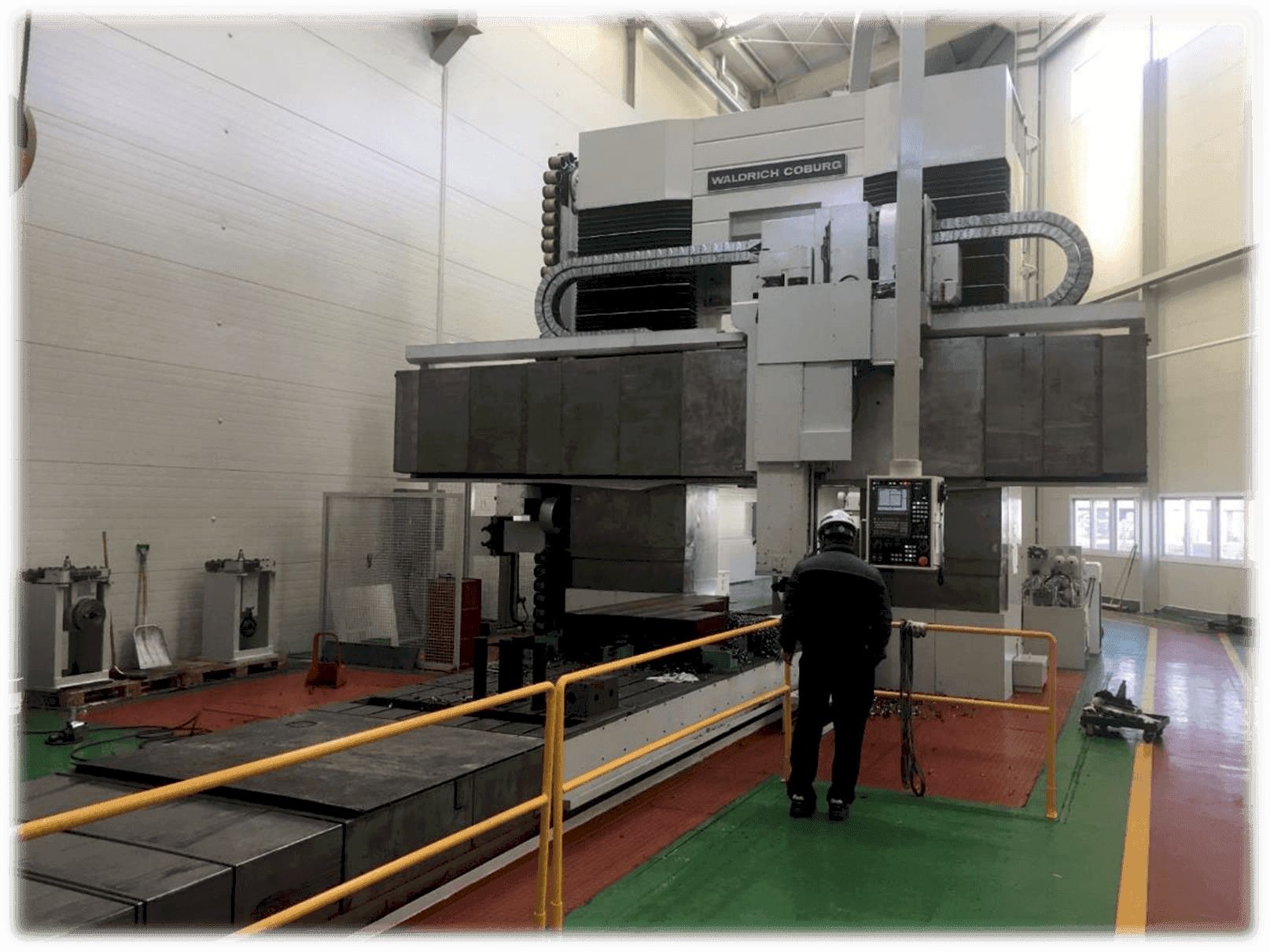 Makine WALDRICH COBURG 14-10FP150NC - Önden görünüm