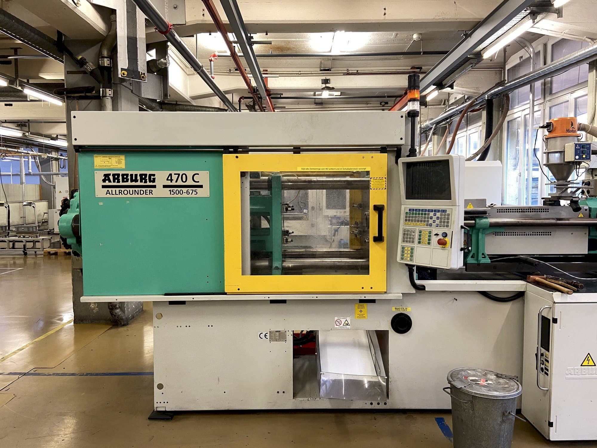 Makine Arburg 470C 1500-675 - Önden görünüm