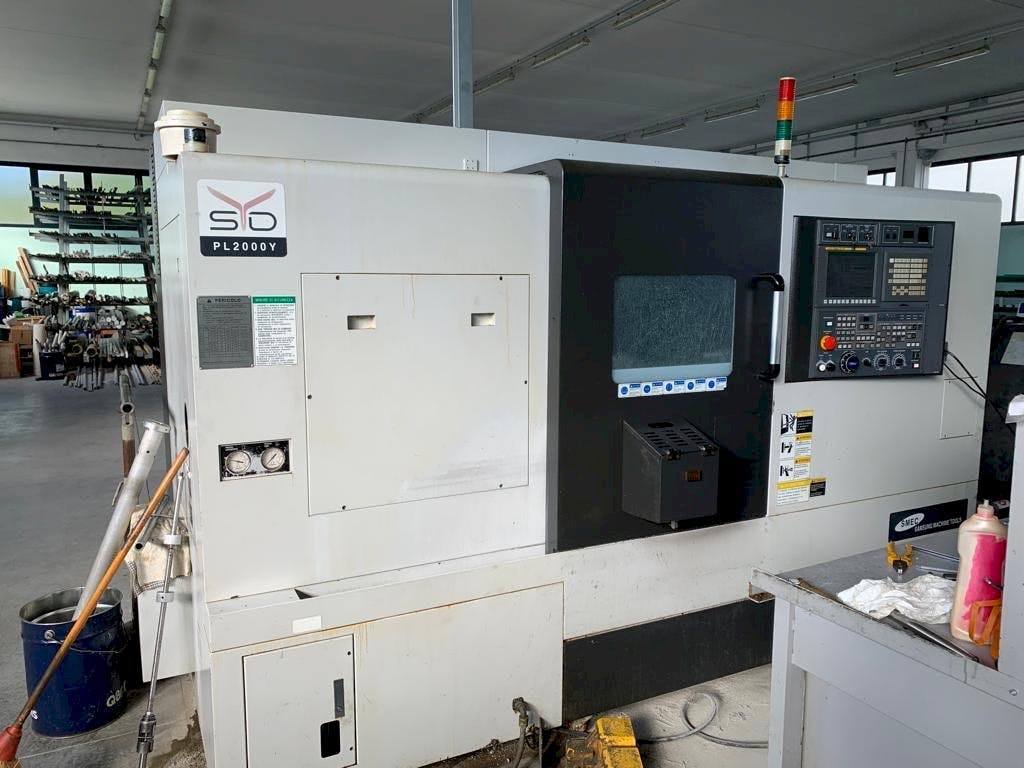Makine  SMEC PL 2000Y - Önden görünüm