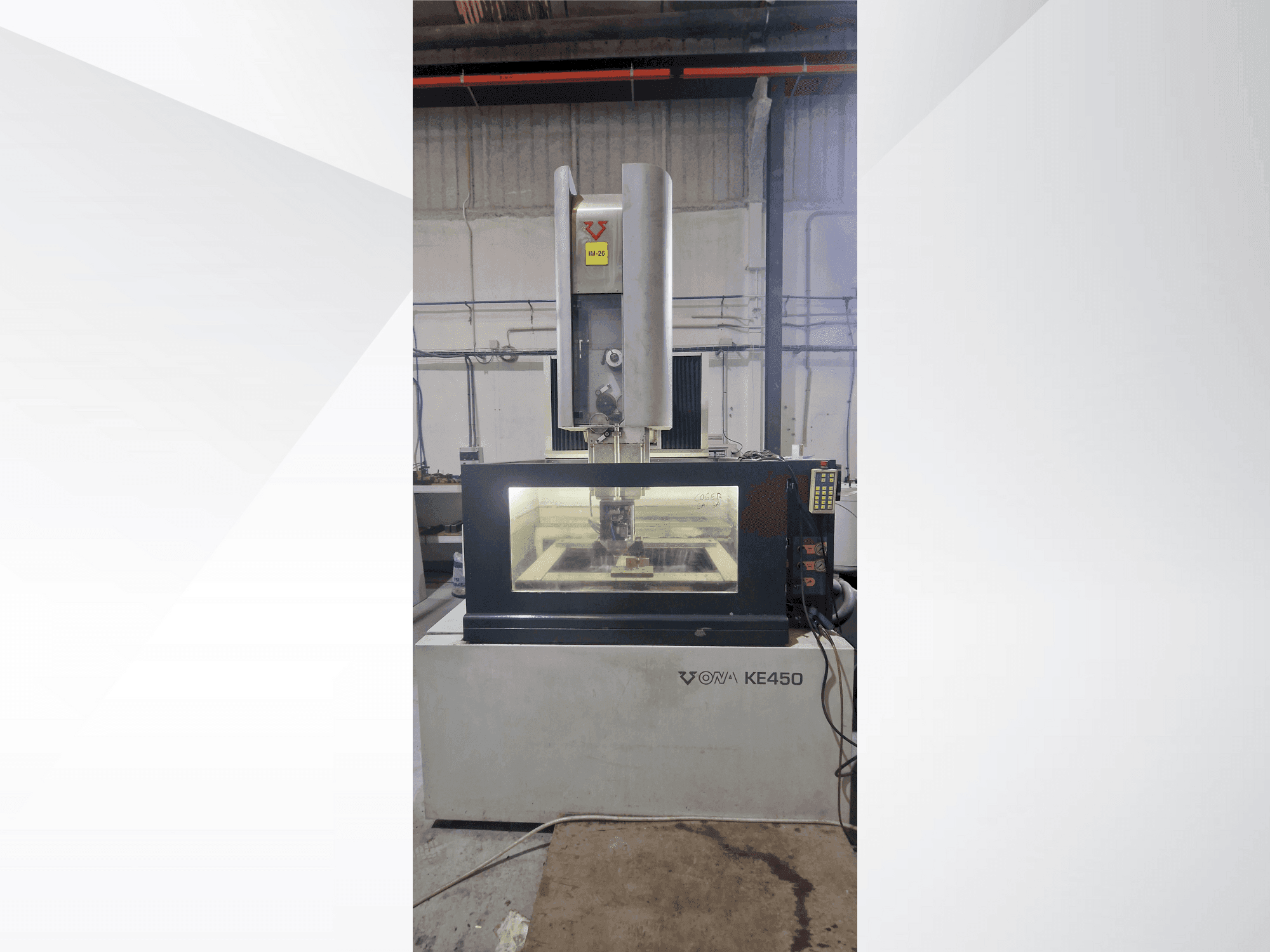 Makine ONA KE 450 - Önden görünüm