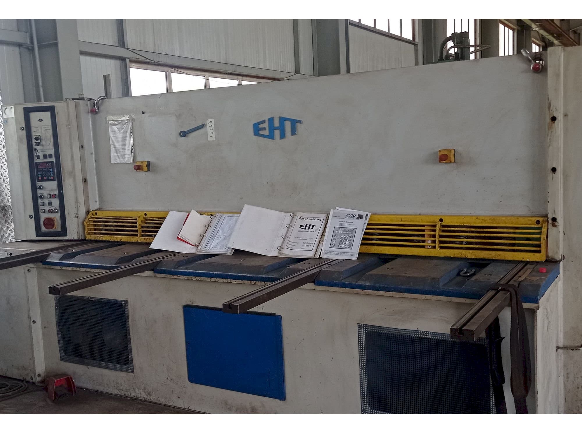 Makine EHT Ecocut 10-31 - Önden görünüm