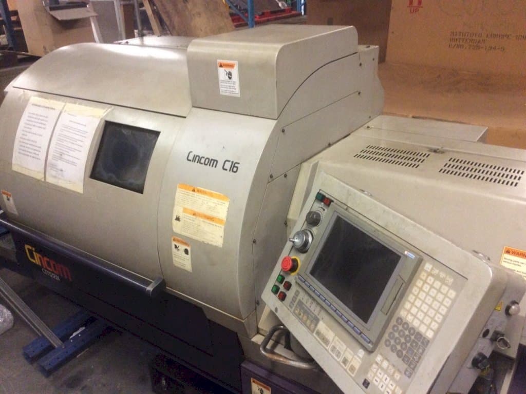 Makine Citizen C16 VII - Önden görünüm