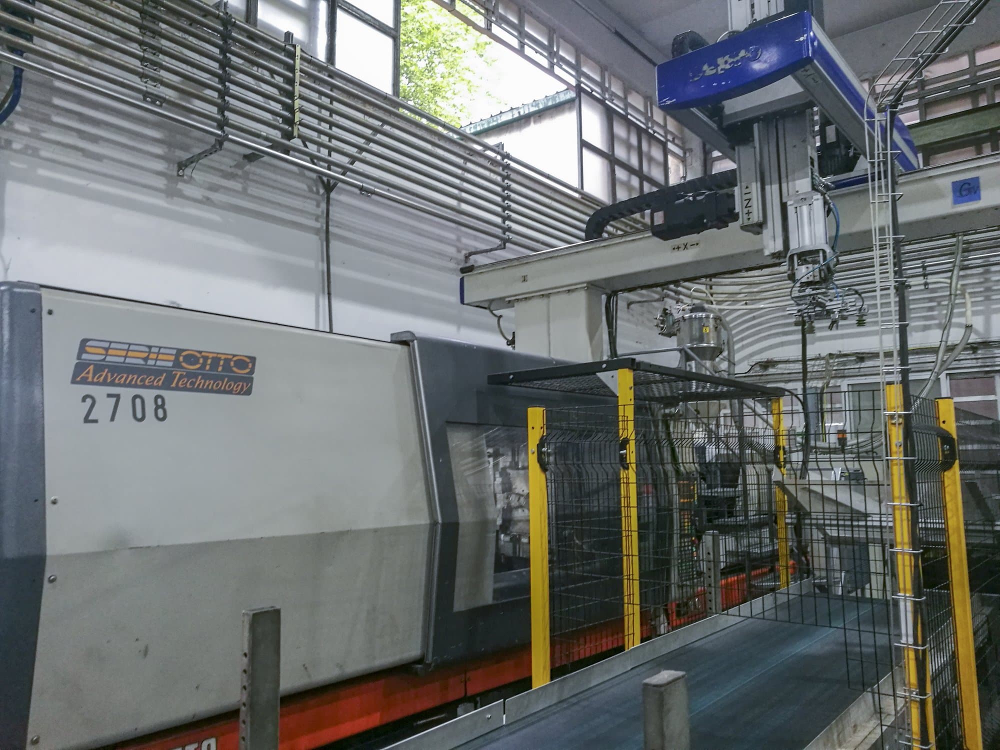 Makine 1 SANDRETTO - Sol görünüm 2054-380