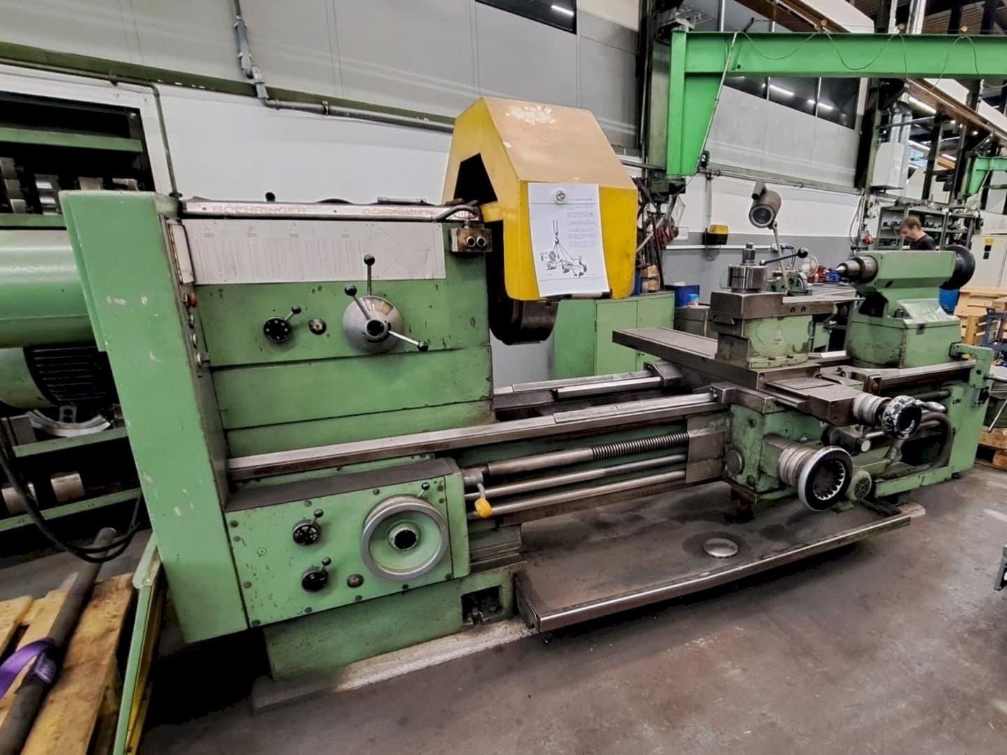 Makine BOEHRINGER VDF V 800 - Önden görünüm