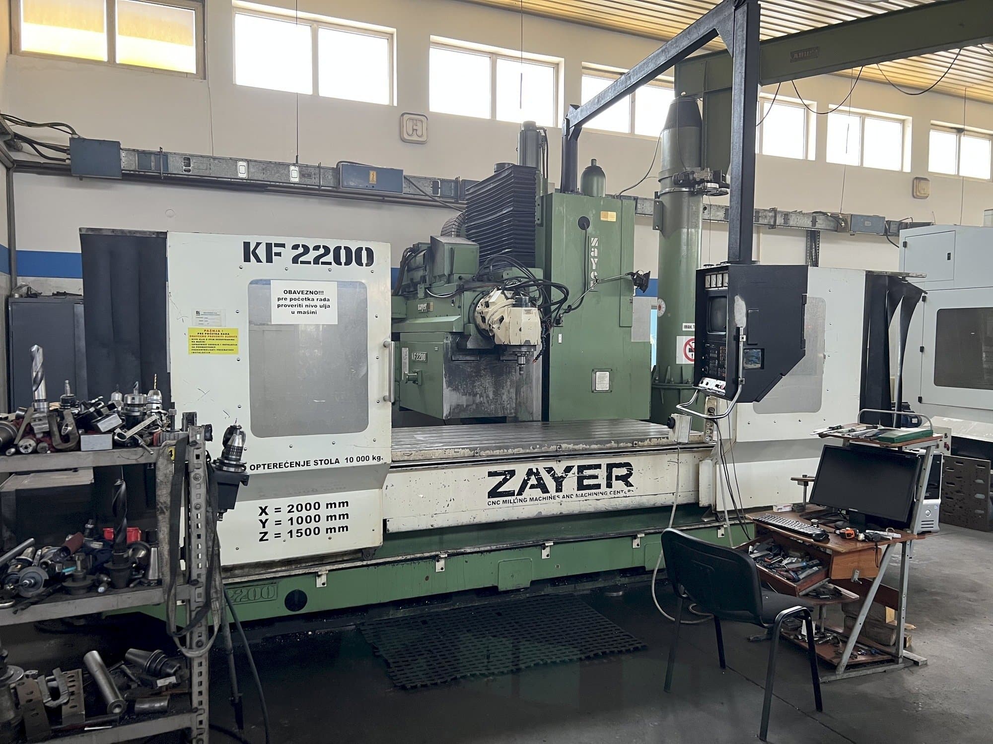 Makine Zayer KF 2200 - Önden görünüm