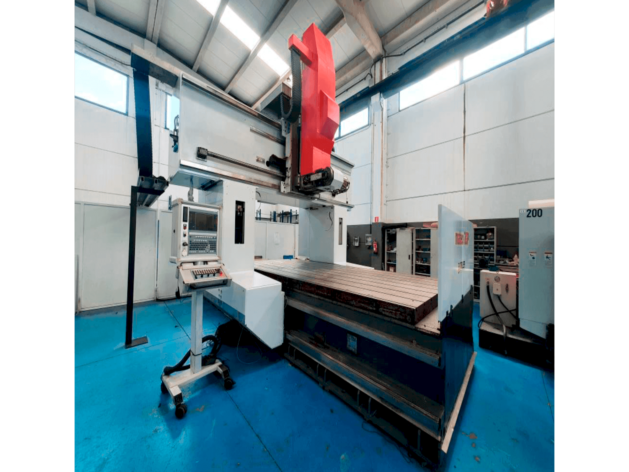 Makine Matec 30P - Önden görünüm