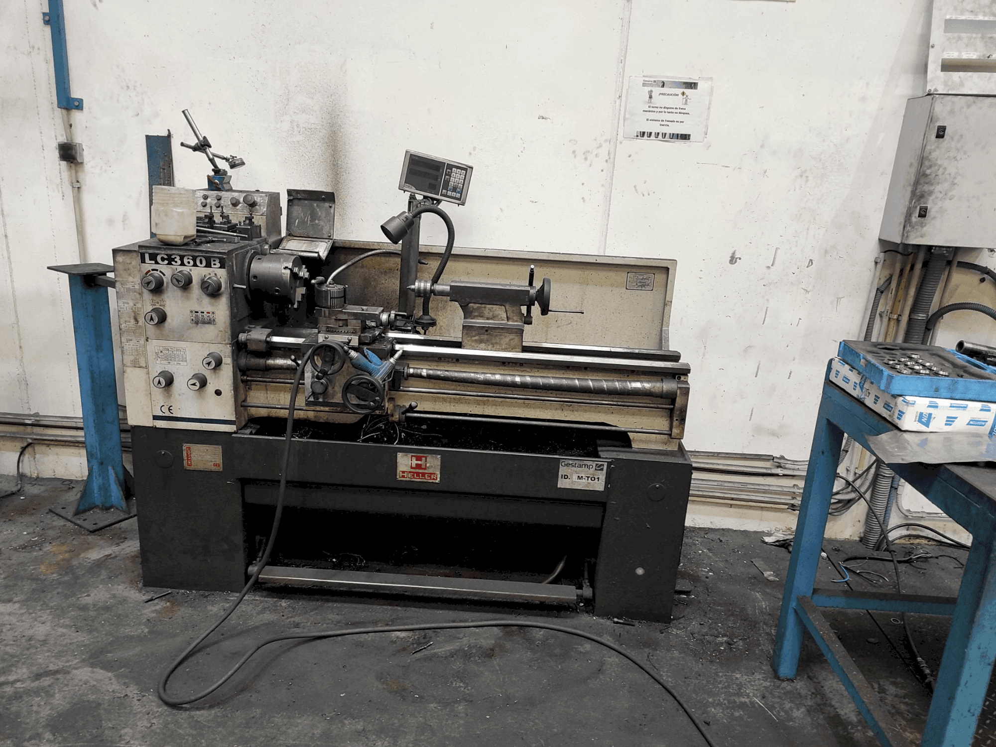Makine HELLER LC 360 B - Önden görünüm