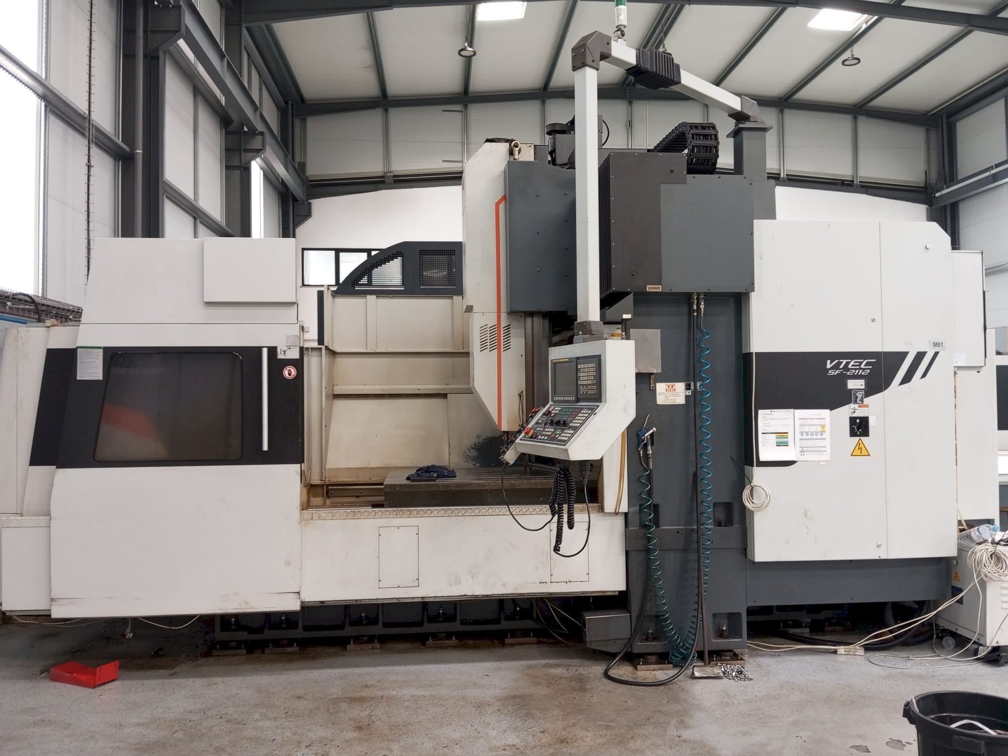 Makine Vision Wide VTEC SF-2112 - Önden görünüm