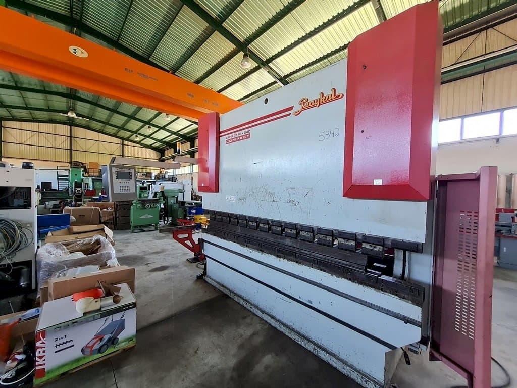 Makine Baykal APHS 3112 x 240 - Önden görünüm
