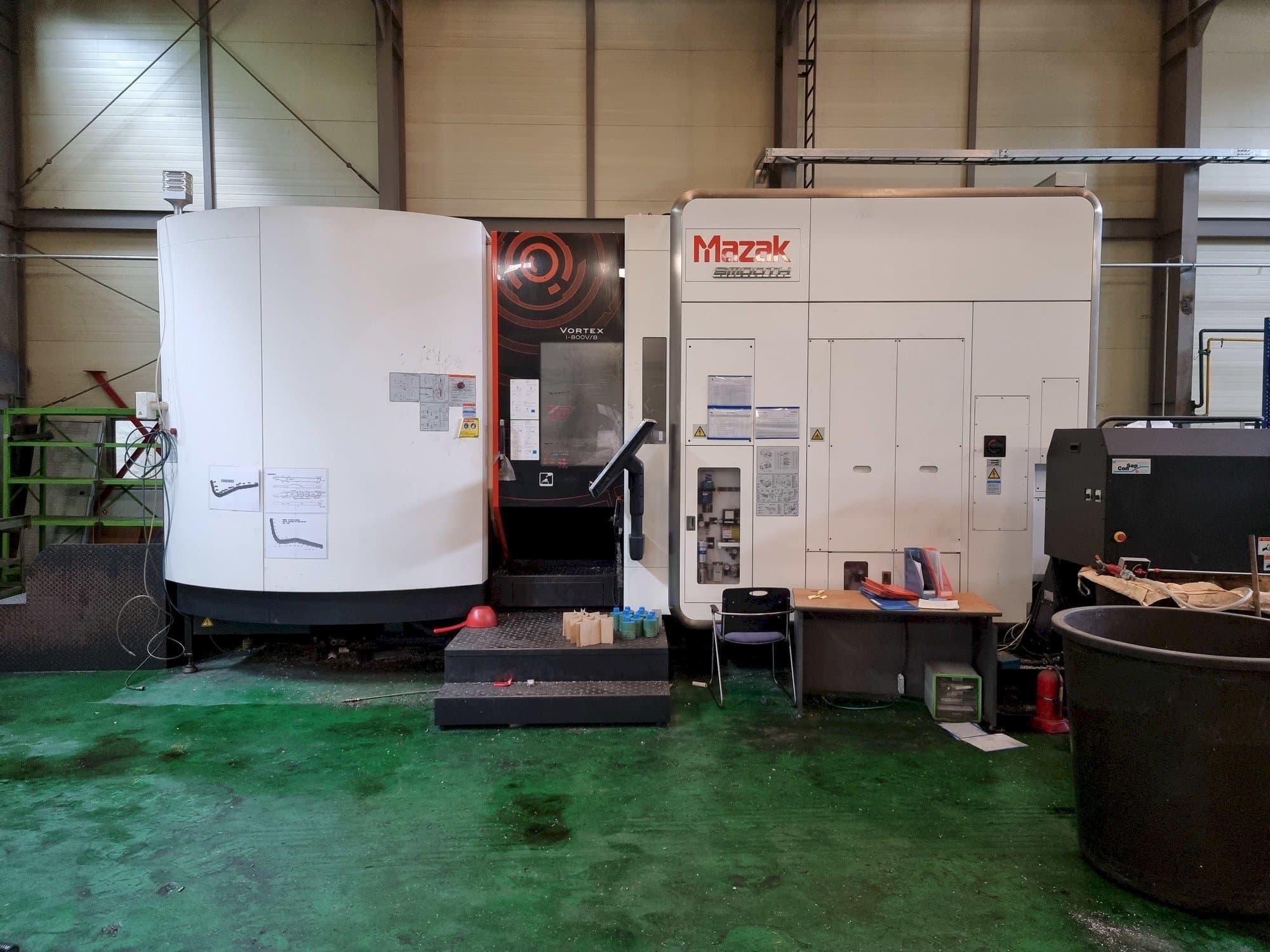 Makine  Mazak VORTEX i-800V/8 - Önden görünüm