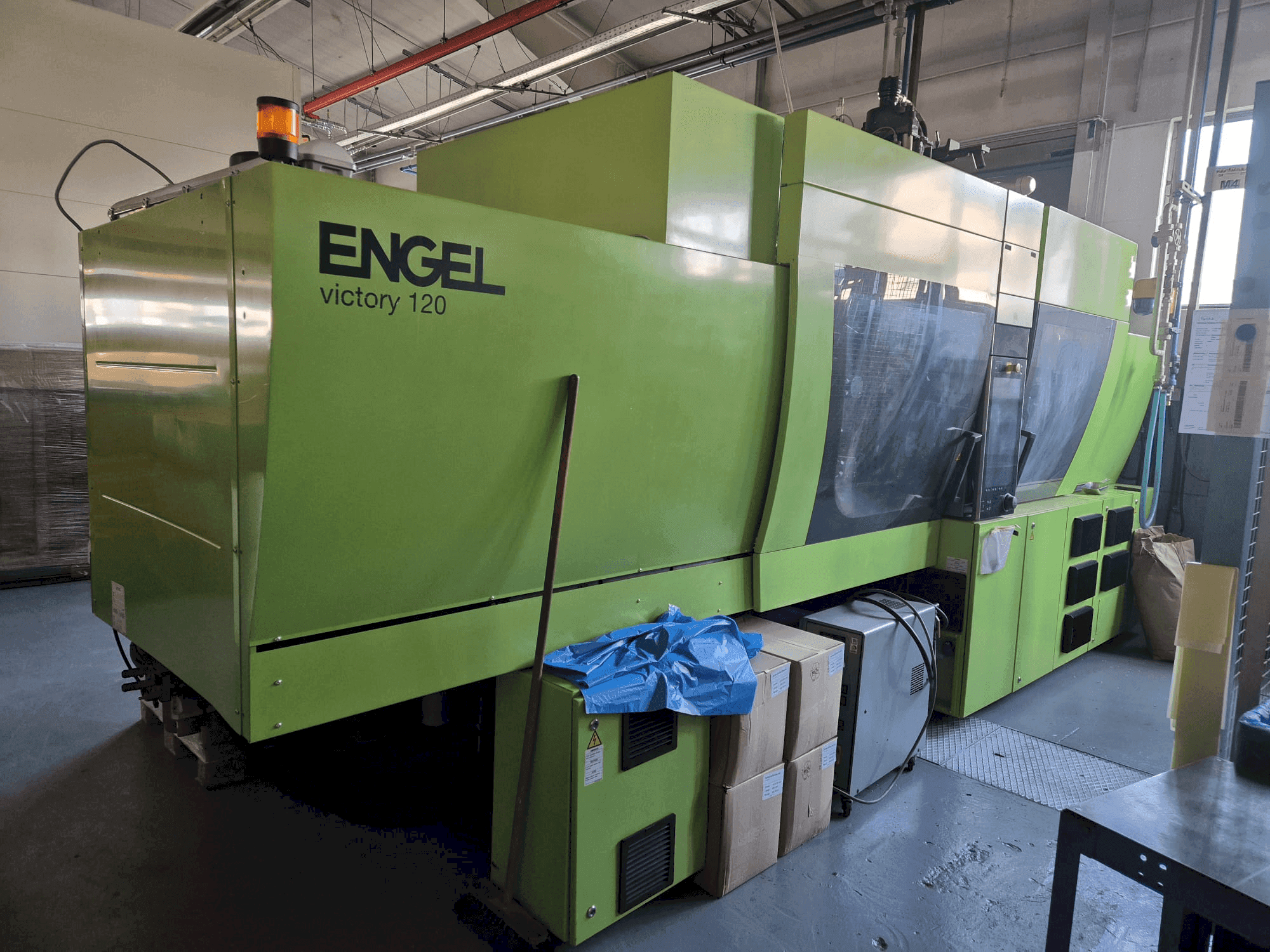 Makine Engel Victory 330H/200V/120 Combi - Önden görünüm