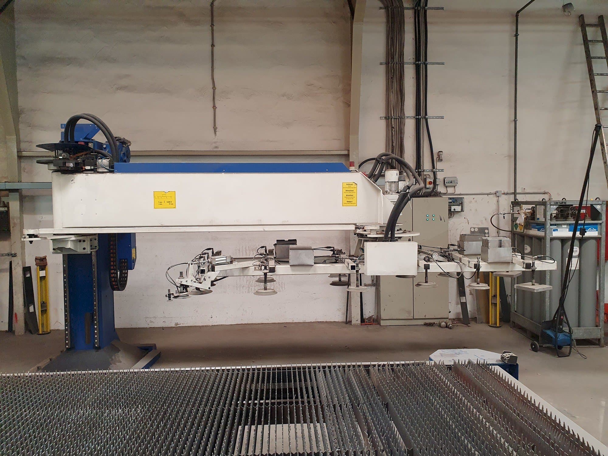Makine Trumpf TRUMATIC L 4050 - Önden görünüm
